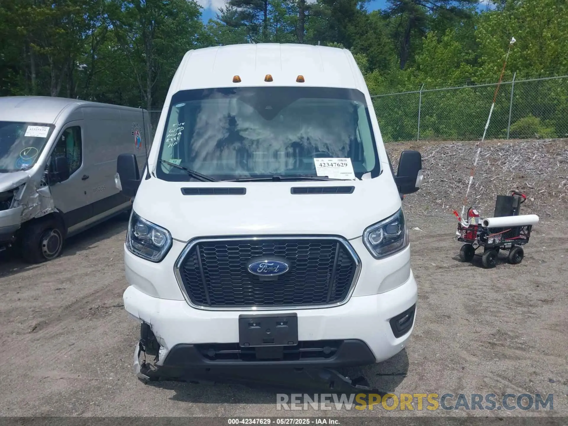 13 Photograph of a damaged car 1FBVU4X8XPKB18931 FORD TRANSIT-350 PASSENGER VAN 2023
