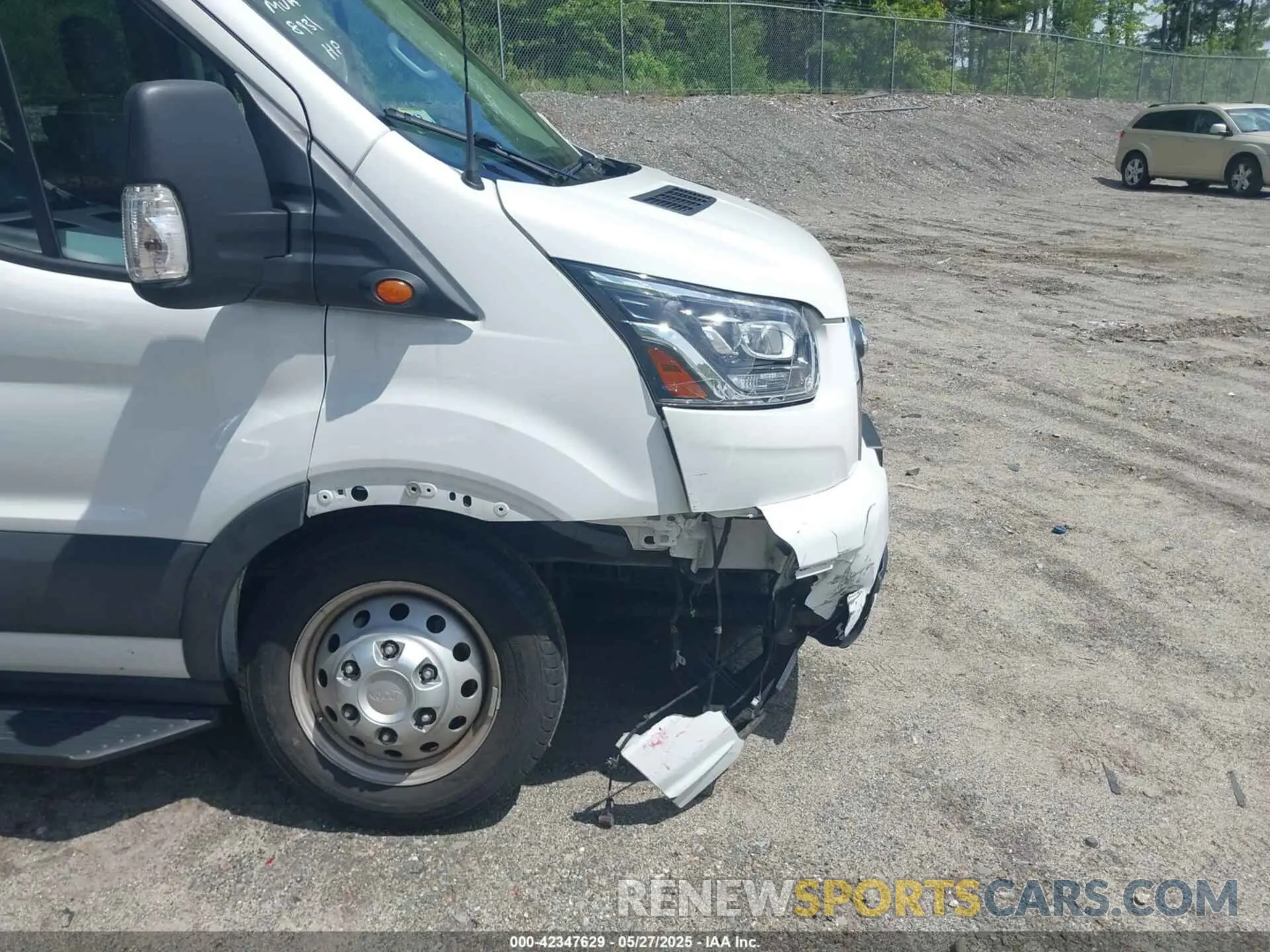 6 Photograph of a damaged car 1FBVU4X8XPKB18931 FORD TRANSIT-350 PASSENGER VAN 2023