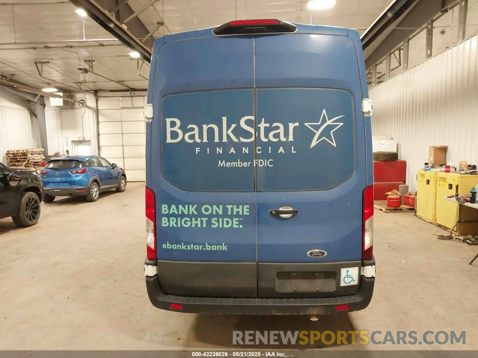 17 Photograph of a damaged car 1FDVU4XG8PKB00331 FORD TRANSIT-350 PASSENGER VAN 2023