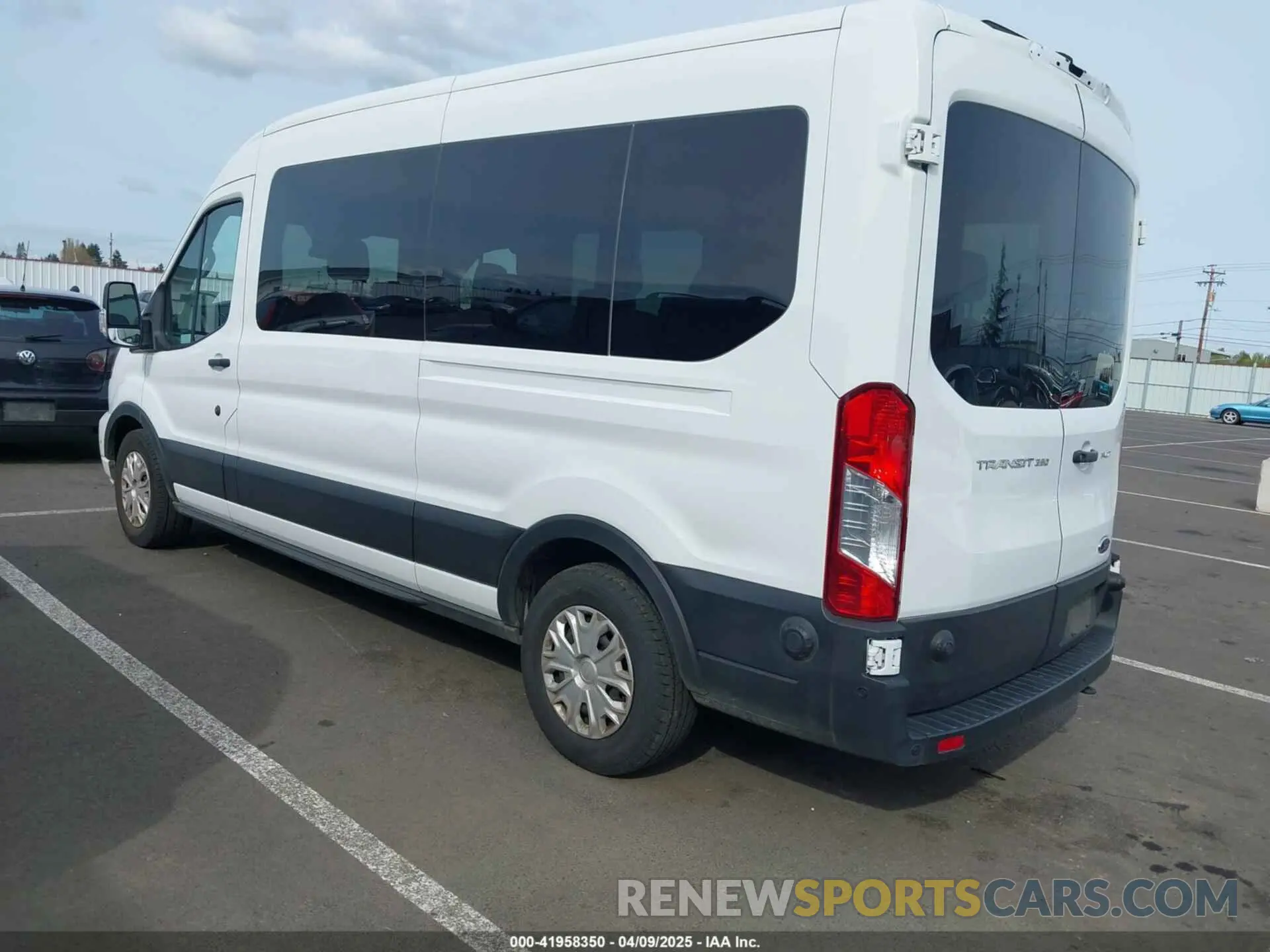 3 Photograph of a damaged car 1FBAX2C83RKA51950 FORD TRANSIT-350 PASSENGER VAN 2024