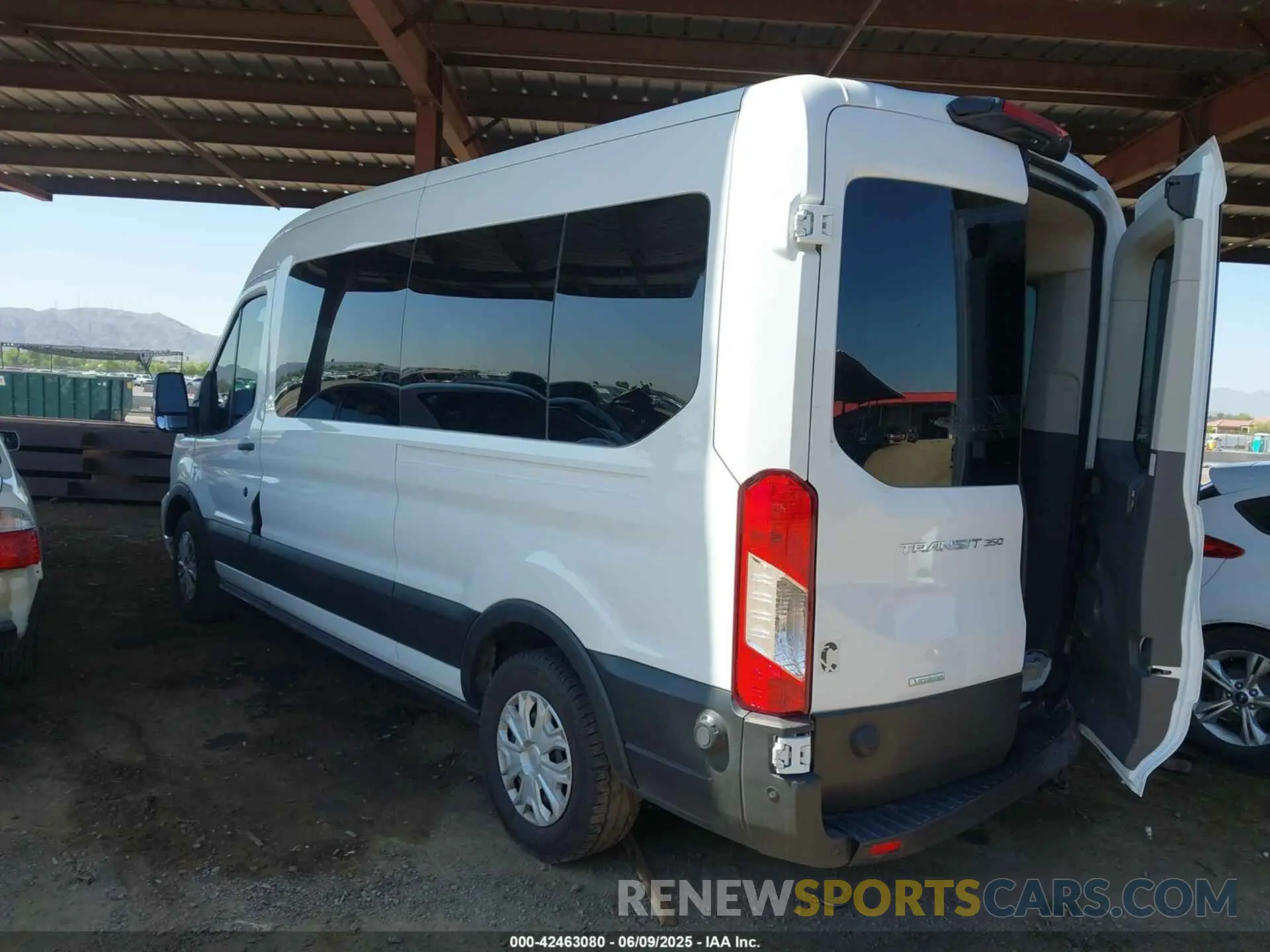 3 Photograph of a damaged car 1FBAX2CG2RKA75017 FORD TRANSIT-350 PASSENGER VAN 2024