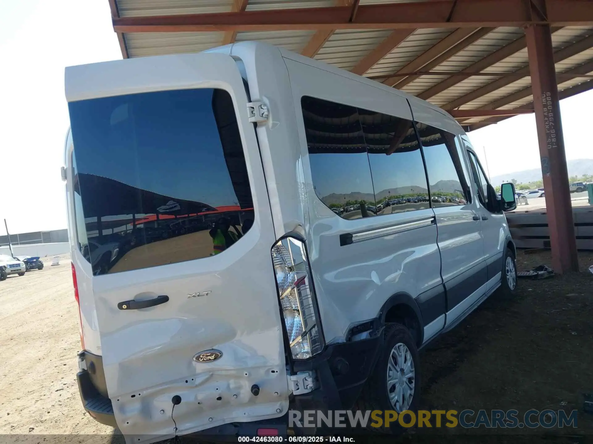 4 Photograph of a damaged car 1FBAX2CG2RKA75017 FORD TRANSIT-350 PASSENGER VAN 2024