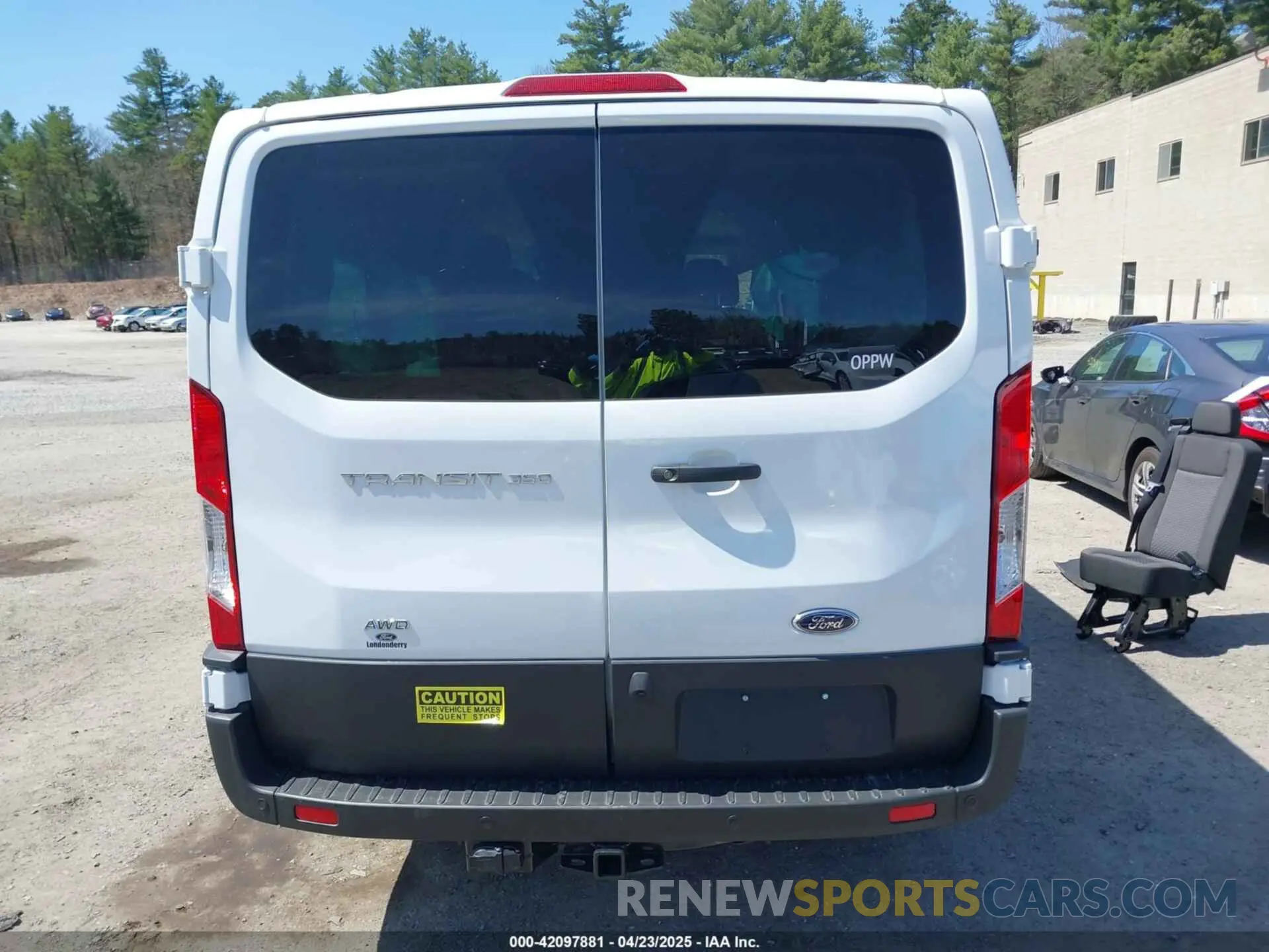 17 Фотография поврежденного автомобиля 1FBAX9Y82RKB84992 FORD TRANSIT-350 PASSENGER VAN 2024
