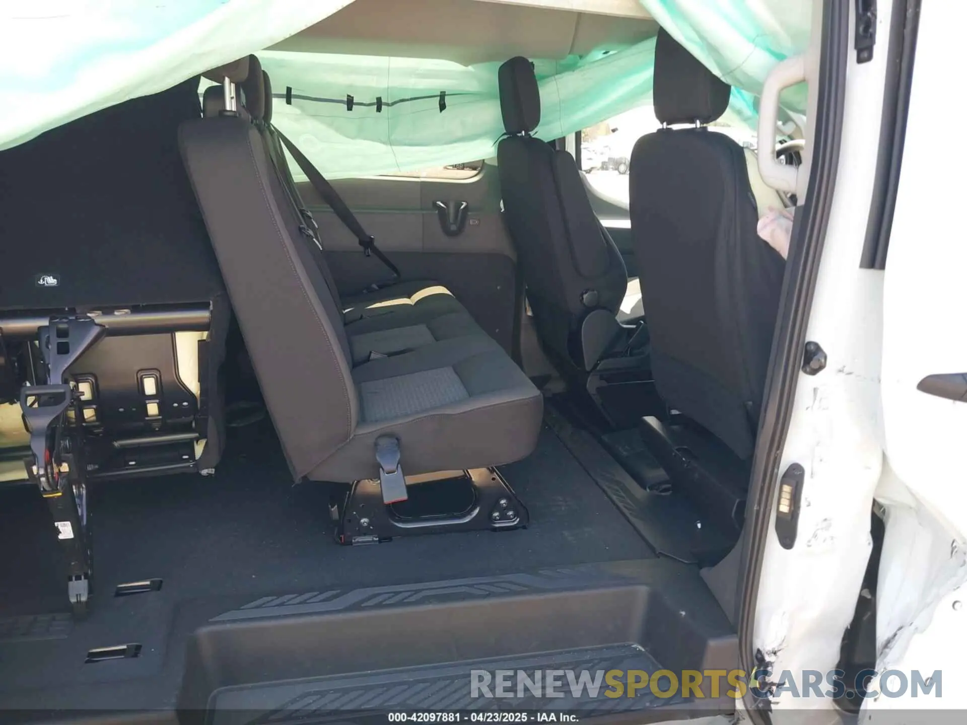 8 Фотография поврежденного автомобиля 1FBAX9Y82RKB84992 FORD TRANSIT-350 PASSENGER VAN 2024