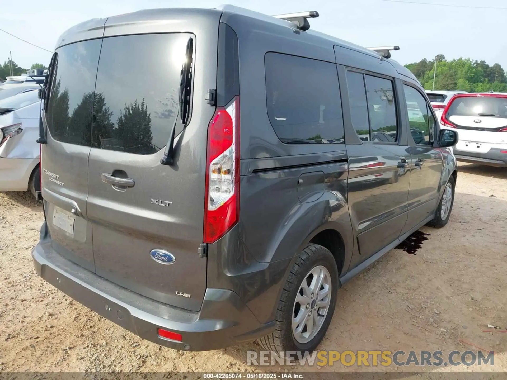 4 Фотография поврежденного автомобиля NM0GS9F2XK1427203 FORD TRANSIT CONNECT 2019
