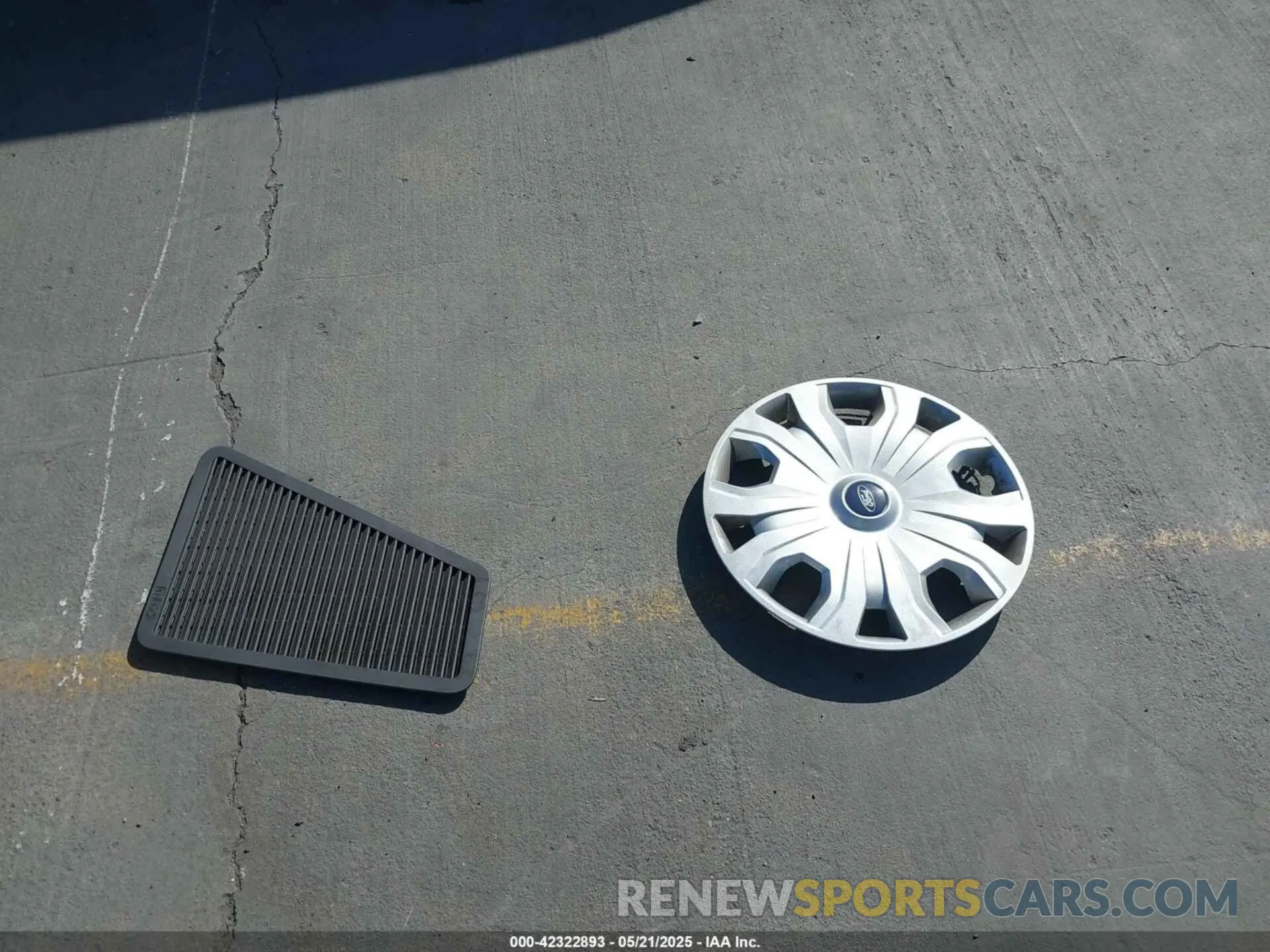 12 Фотография поврежденного автомобиля NM0LE7F27K1389553 FORD TRANSIT CONNECT 2019
