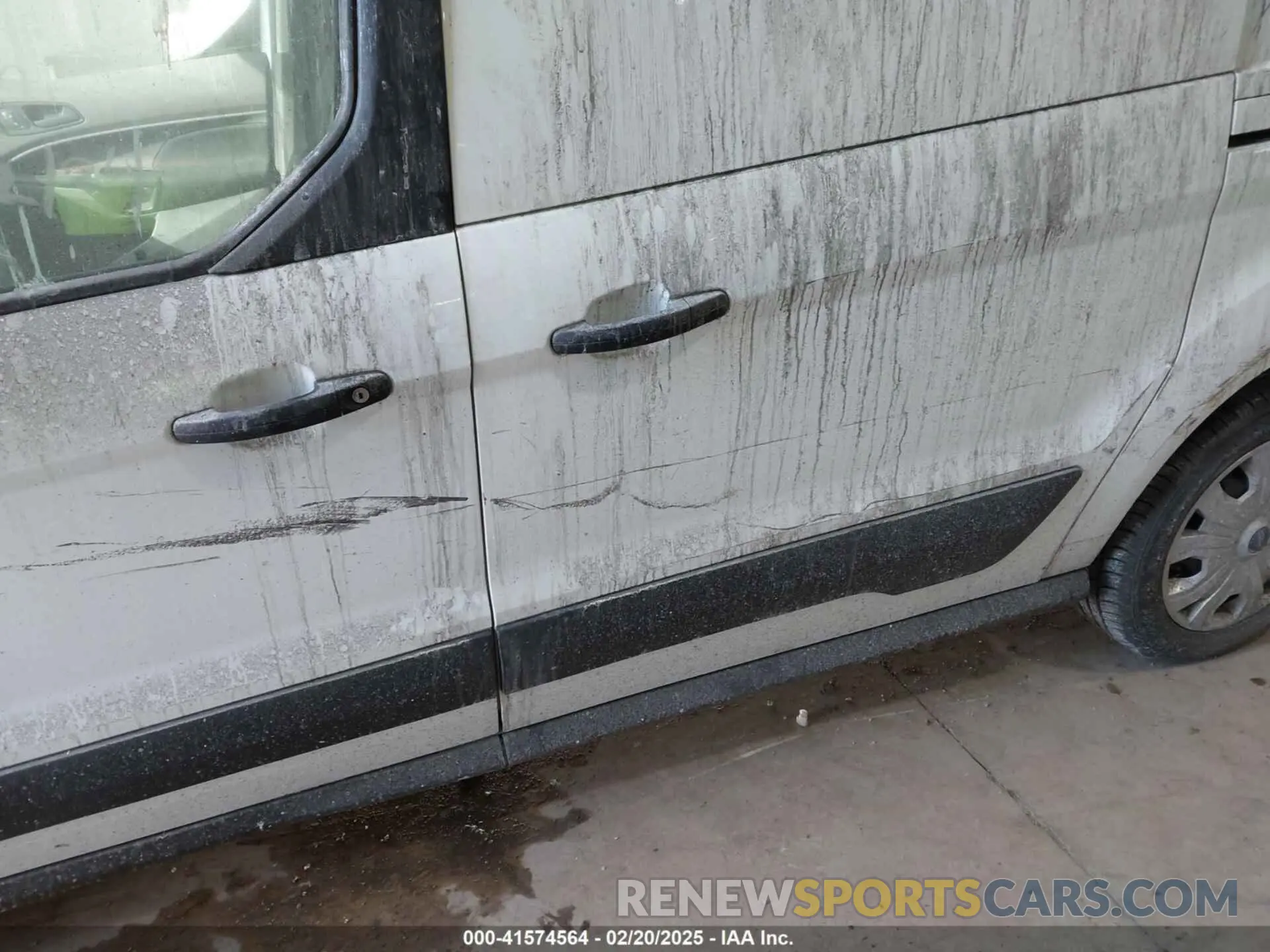19 Photograph of a damaged car NM0LS7E23K1390306 FORD TRANSIT CONNECT 2019