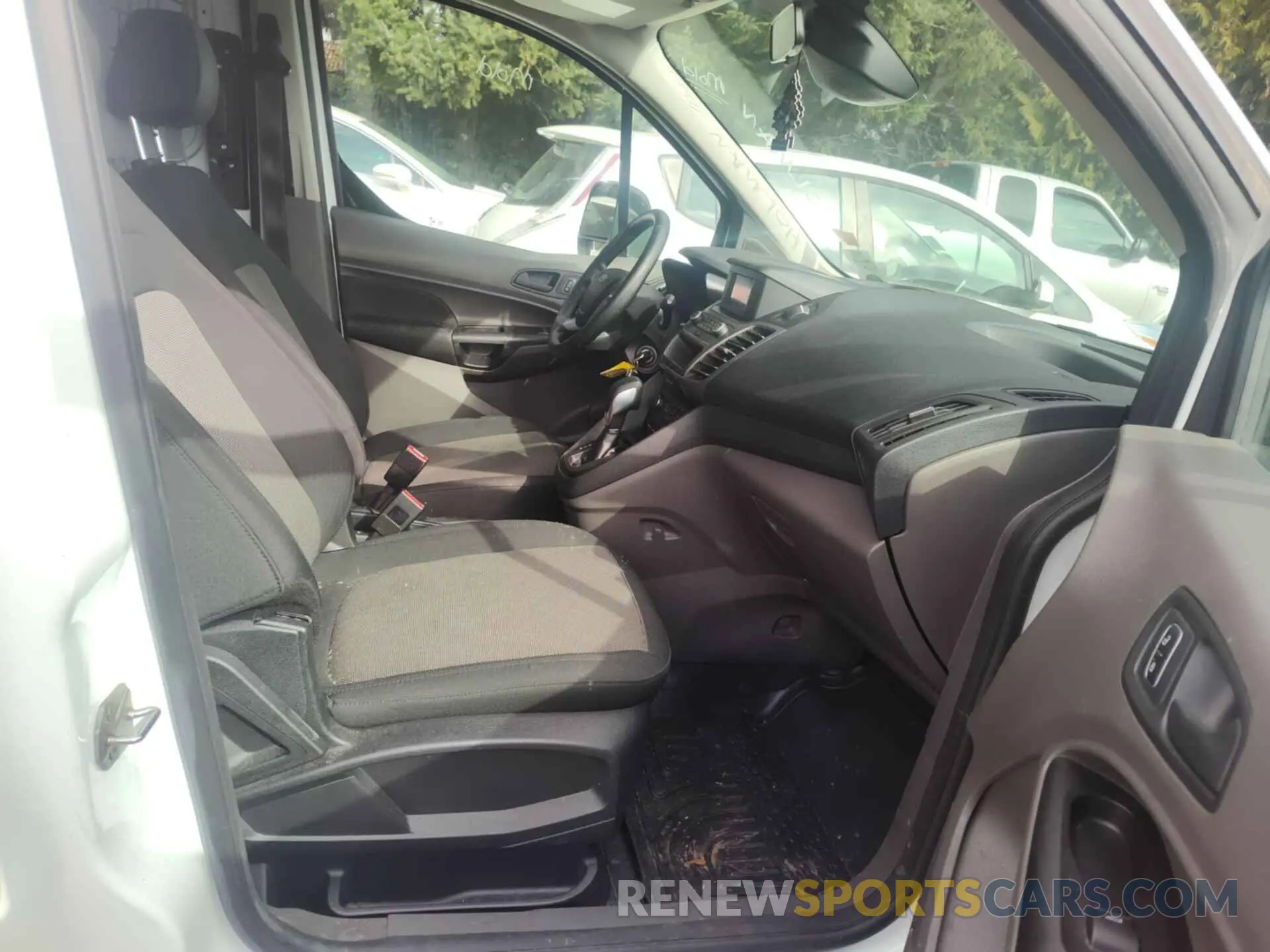 29 Фотография поврежденного автомобиля NM0LS7E23K1431548 FORD TRANSIT CONNECT 2019