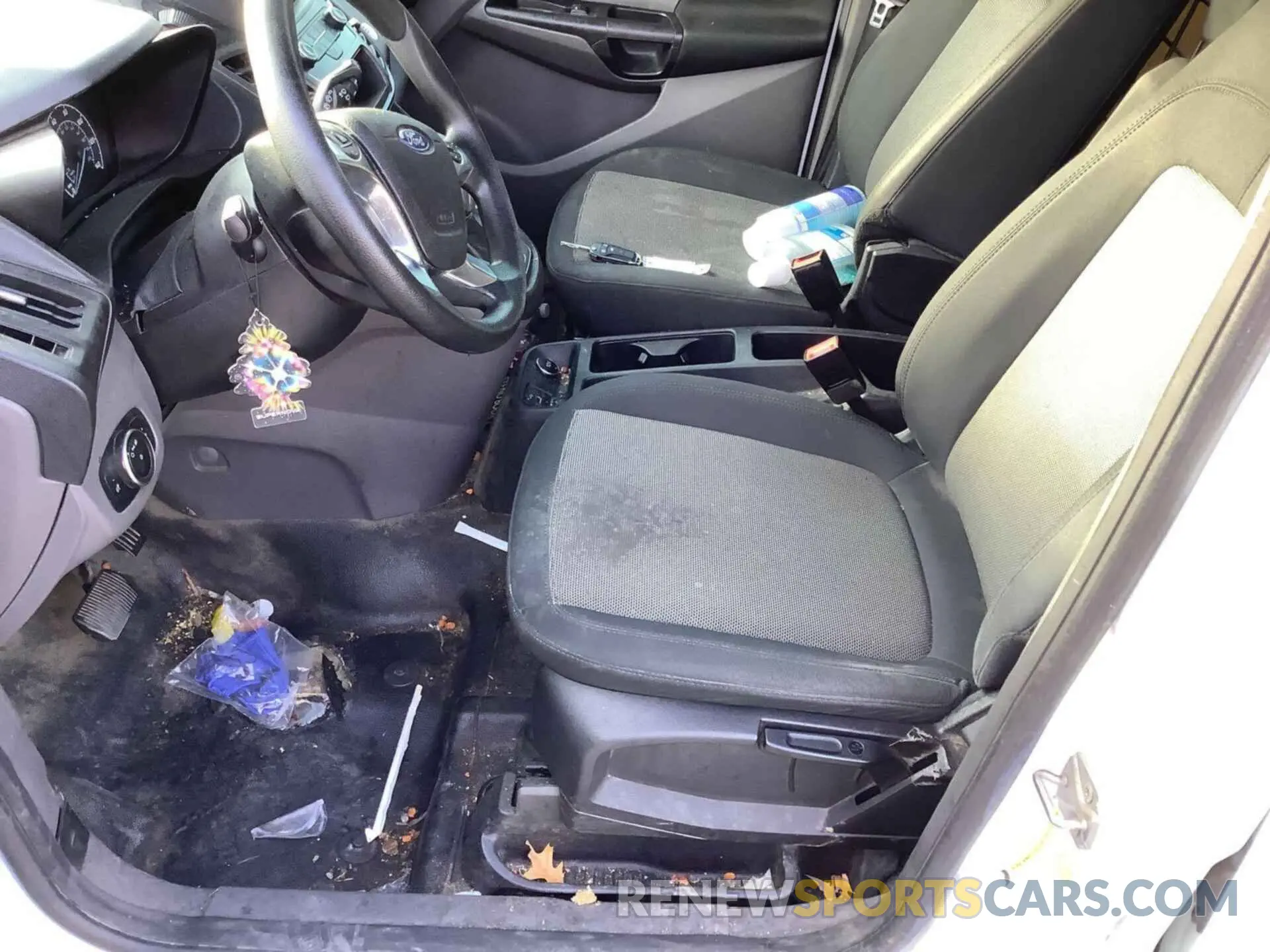 5 Фотография поврежденного автомобиля NM0LS7E24K1392159 FORD TRANSIT CONNECT 2019