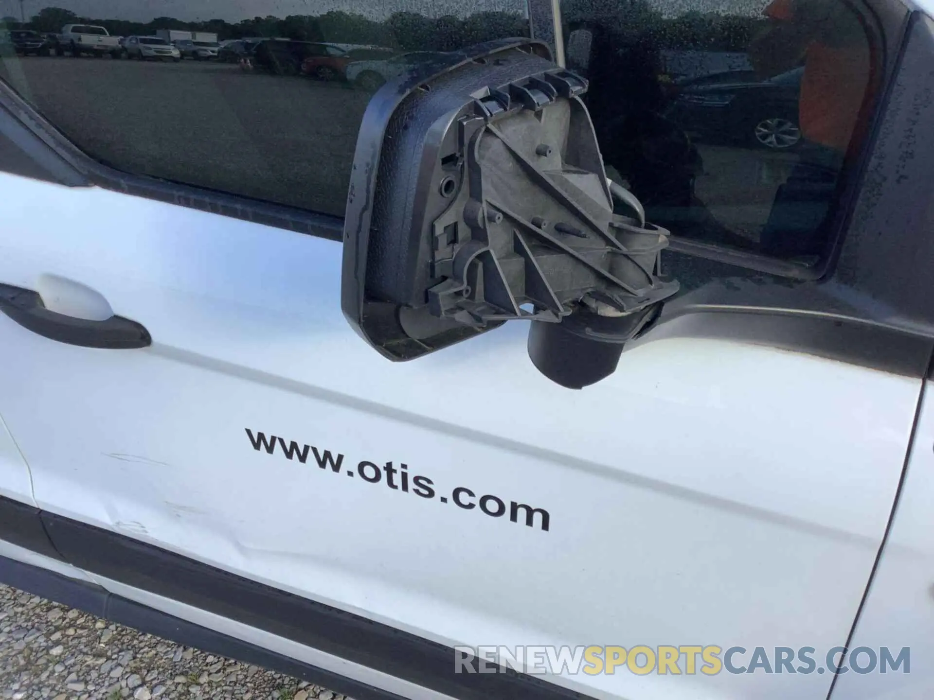 8 Фотография поврежденного автомобиля NM0LS7E24K1392159 FORD TRANSIT CONNECT 2019