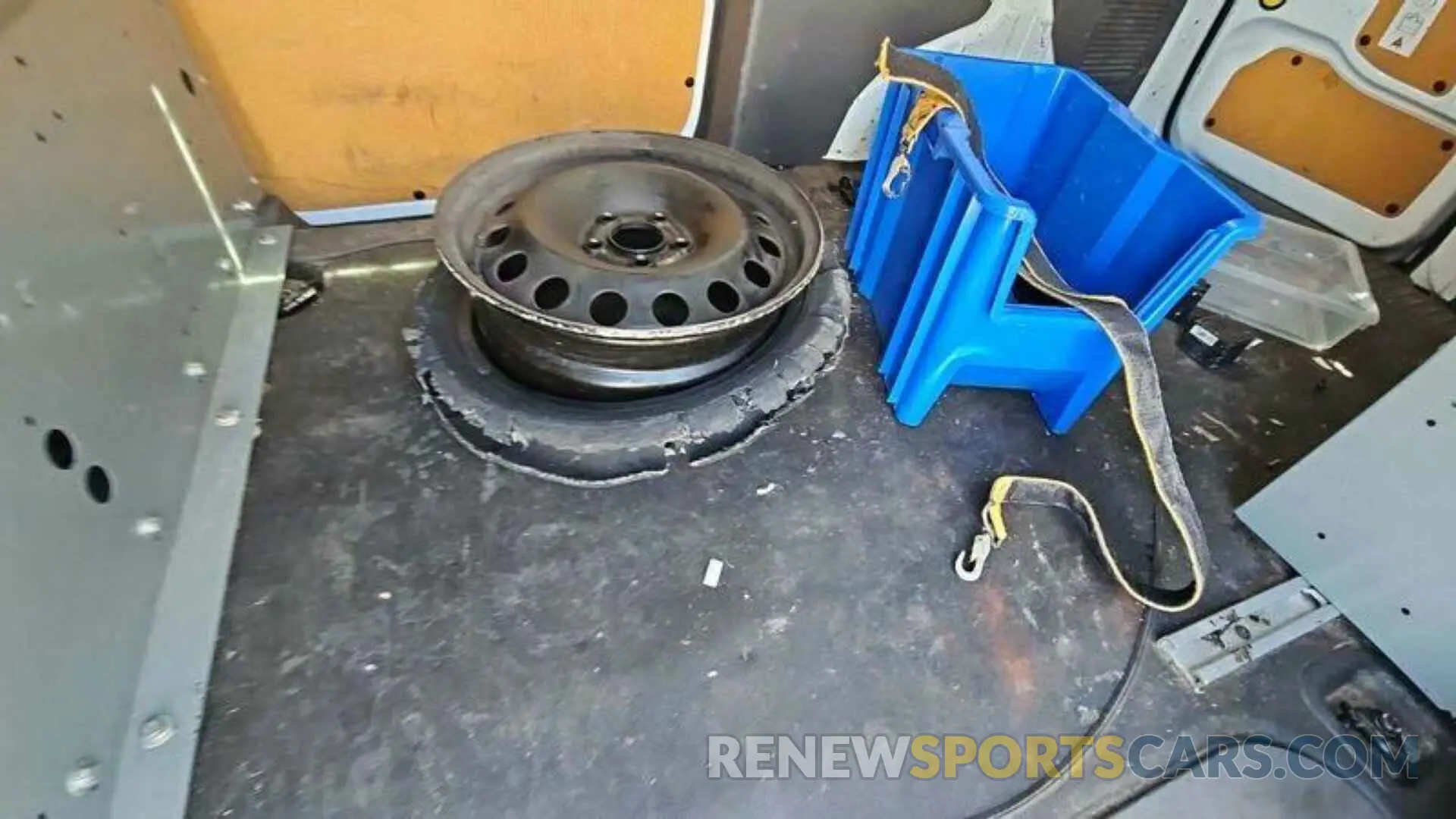 11 Фотография поврежденного автомобиля NM0LS7E26K1389120 FORD TRANSIT CONNECT 2019
