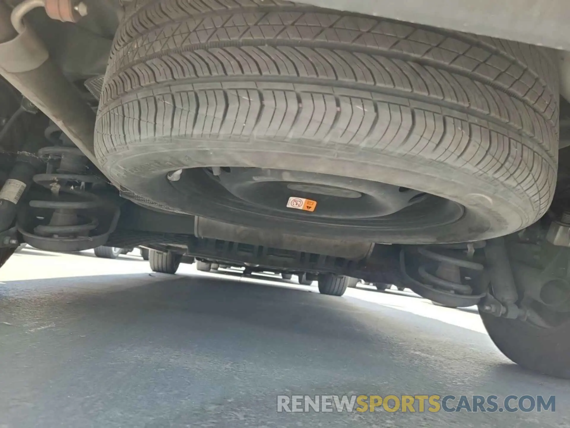 9 Фотография поврежденного автомобиля NM0LS7E28K1411828 FORD TRANSIT CONNECT 2019