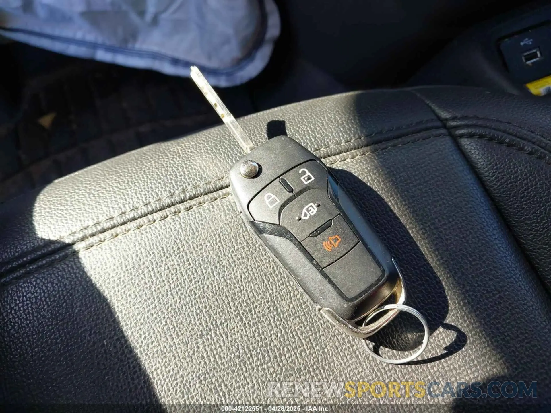 11 Фотография поврежденного автомобиля NM0LS7E28K1426636 FORD TRANSIT CONNECT 2019