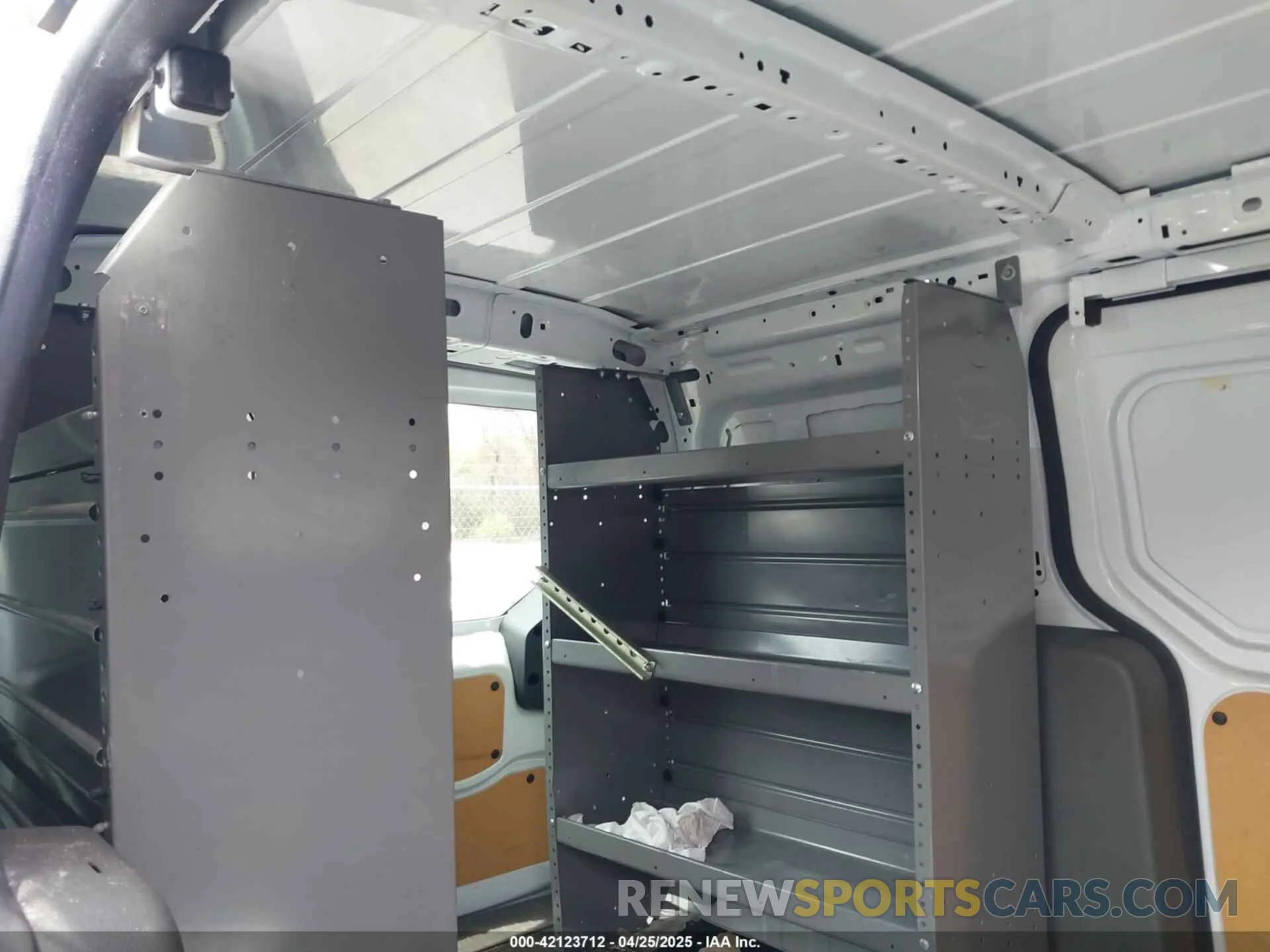 8 Фотография поврежденного автомобиля NM0LS7E2XK1401477 FORD TRANSIT CONNECT 2019