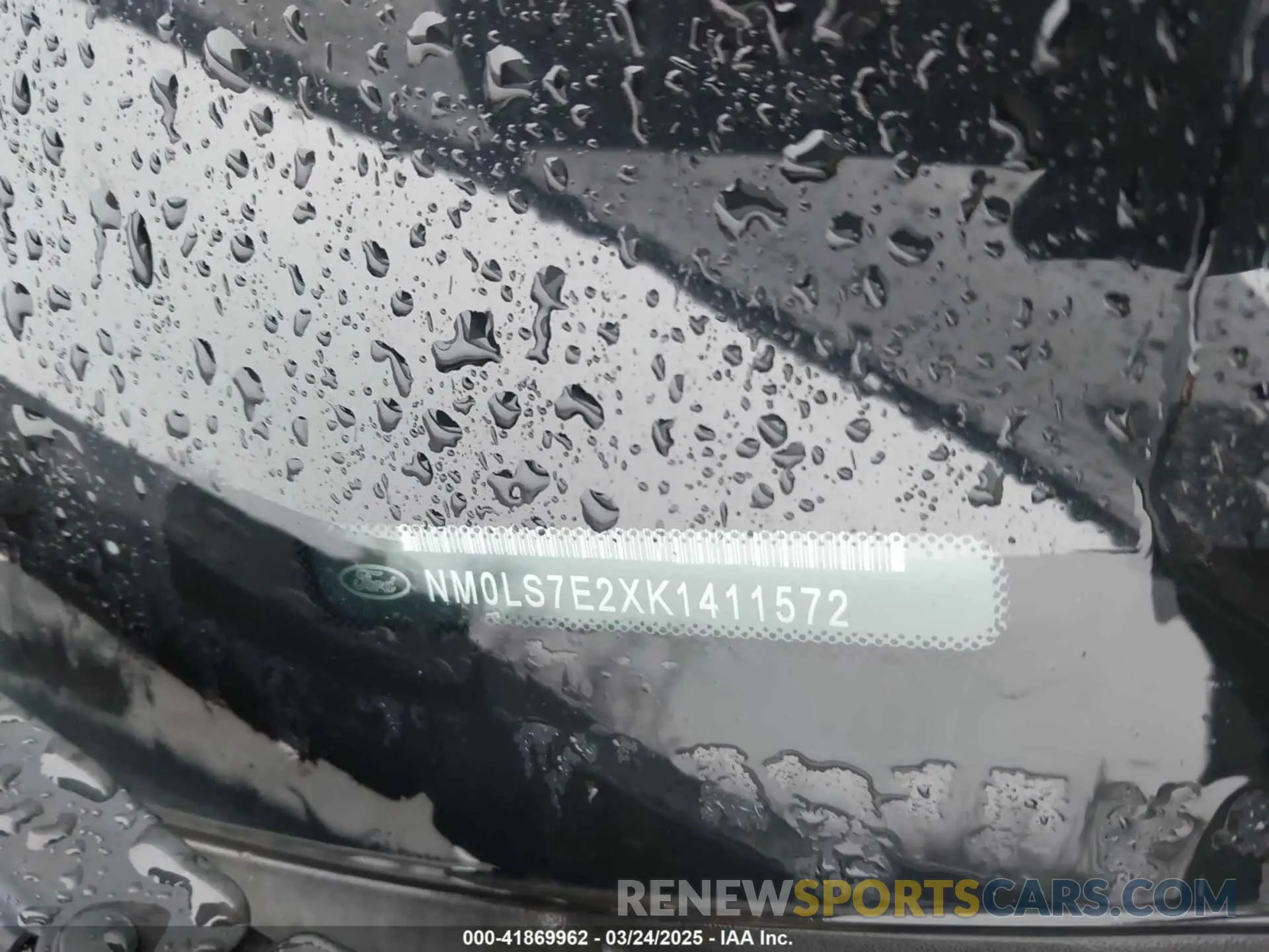 17 Photograph of a damaged car NM0LS7E2XK1411572 FORD TRANSIT CONNECT 2019