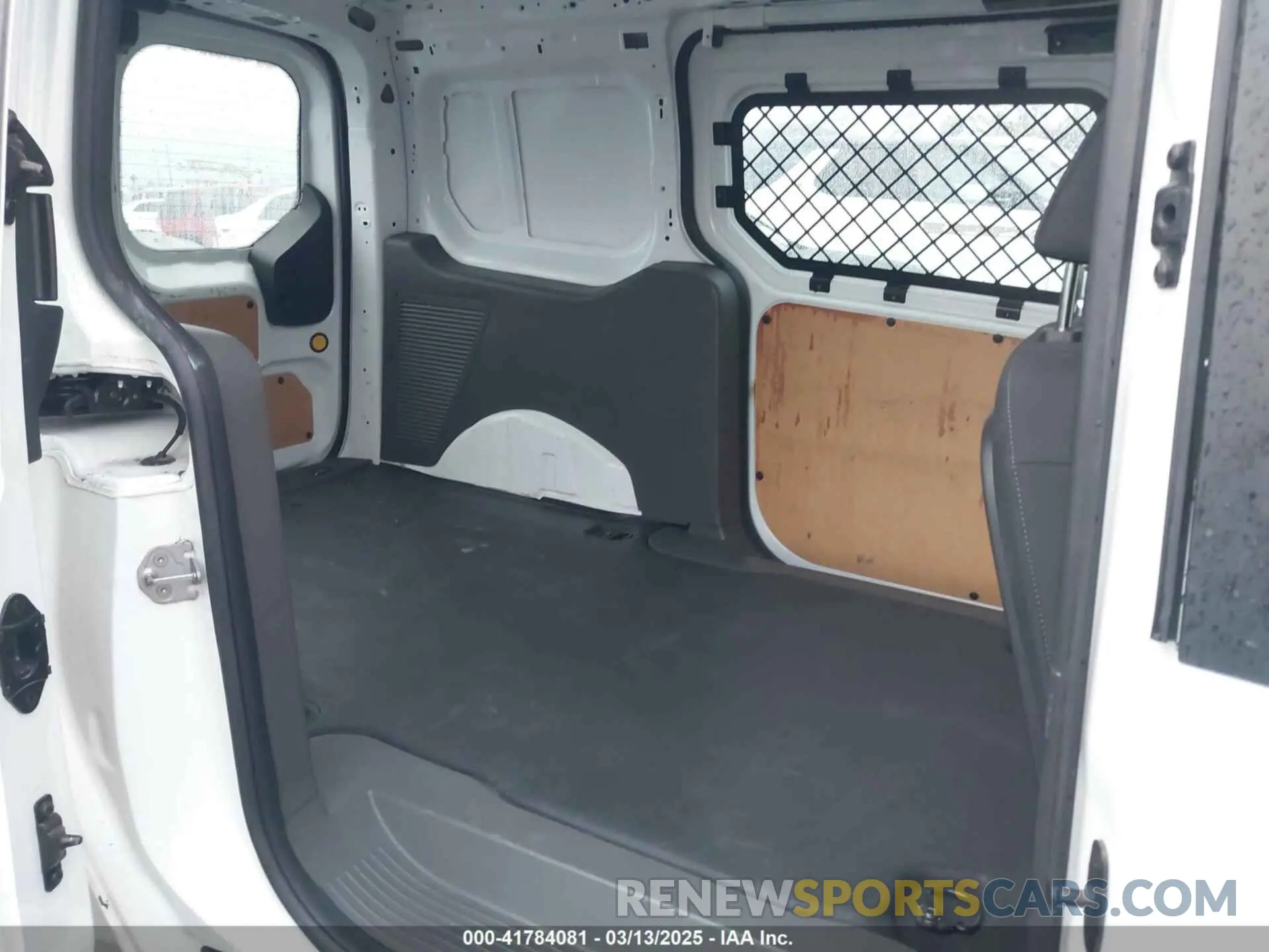8 Photograph of a damaged car NM0LS7F20K1420490 FORD TRANSIT CONNECT 2019