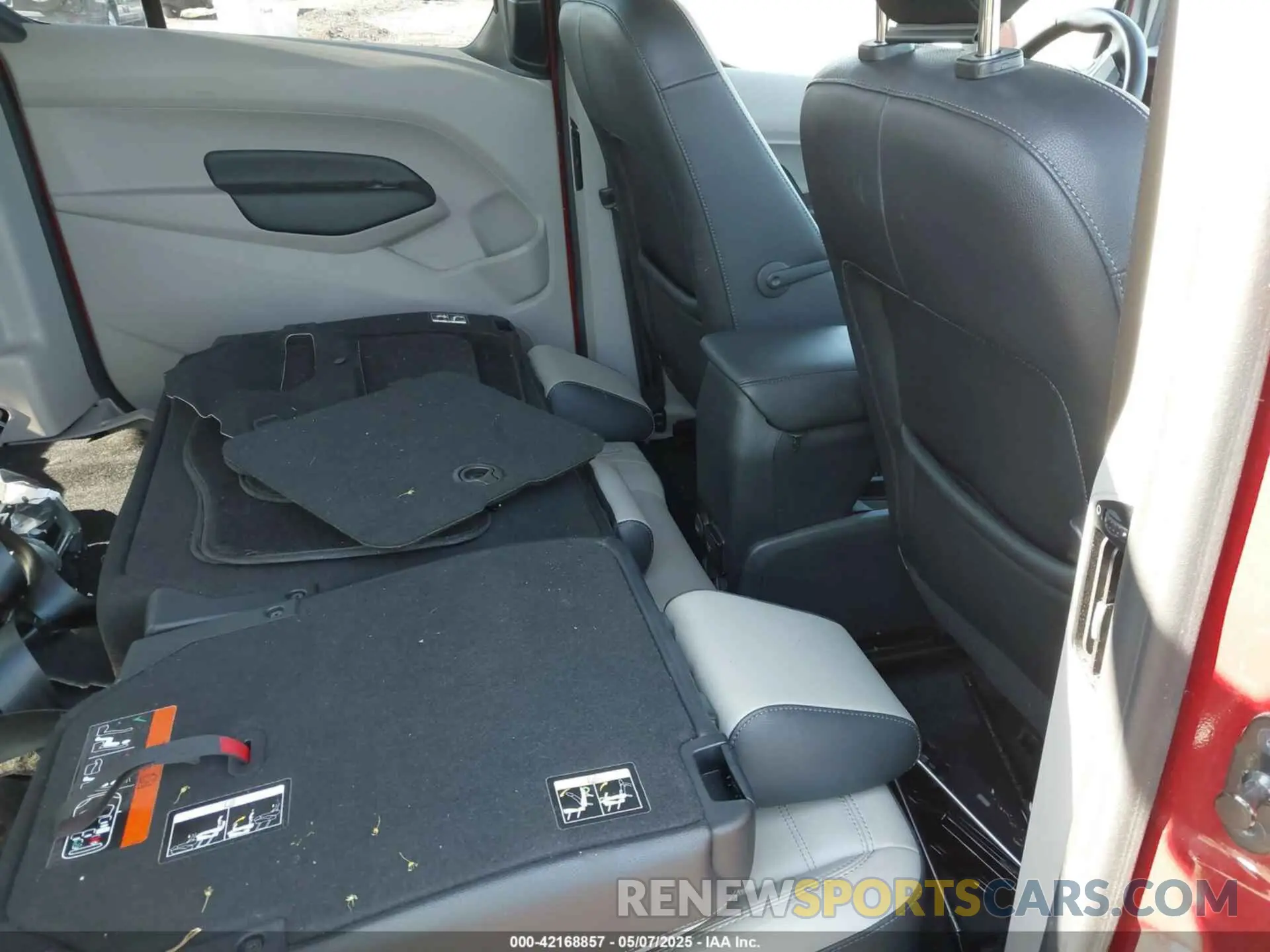 8 Photograph of a damaged car NM0GE9G25L1470869 FORD TRANSIT CONNECT 2020