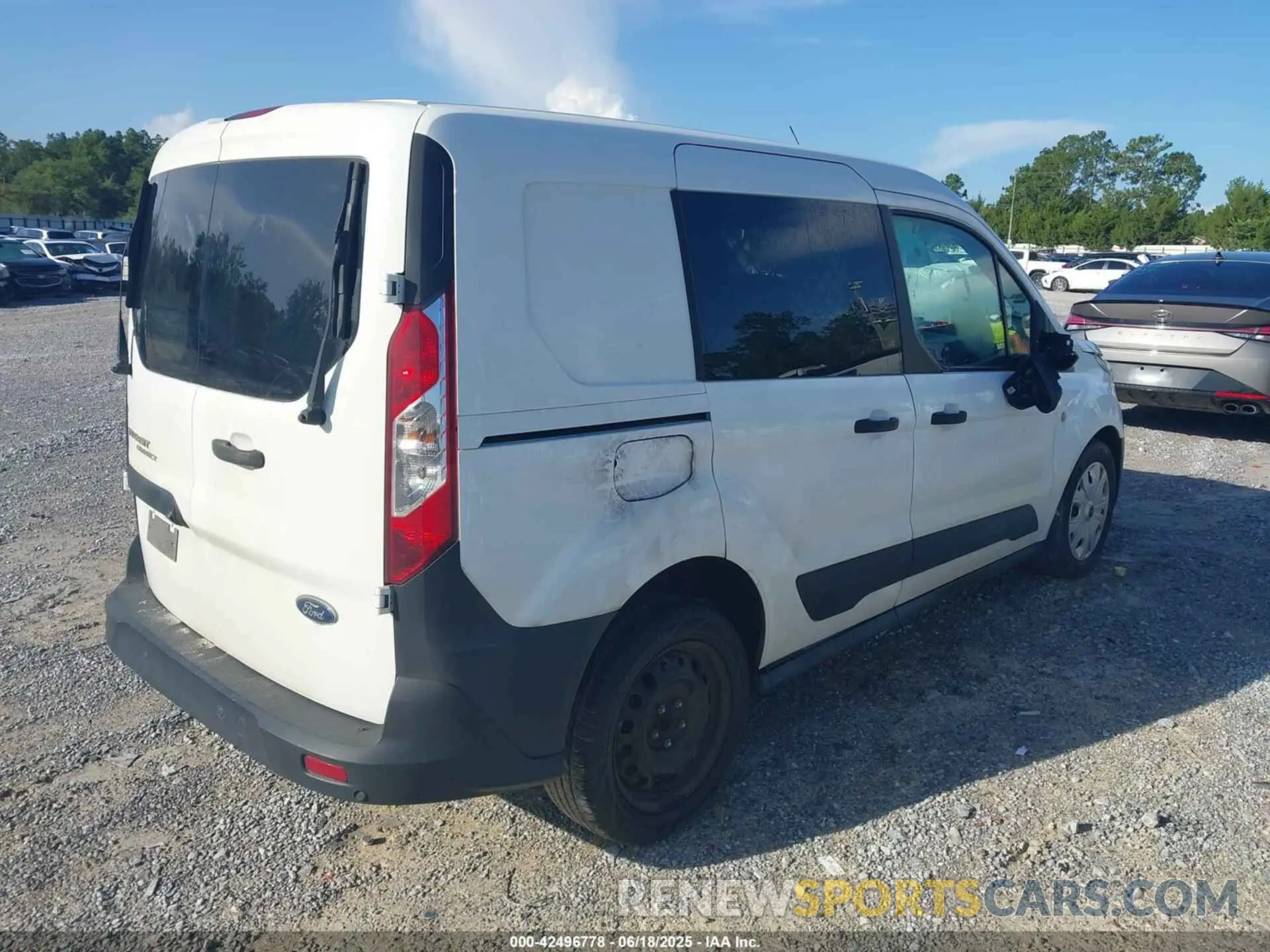 4 Photograph of a damaged car NM0LS6E24L1437421 FORD TRANSIT CONNECT 2020