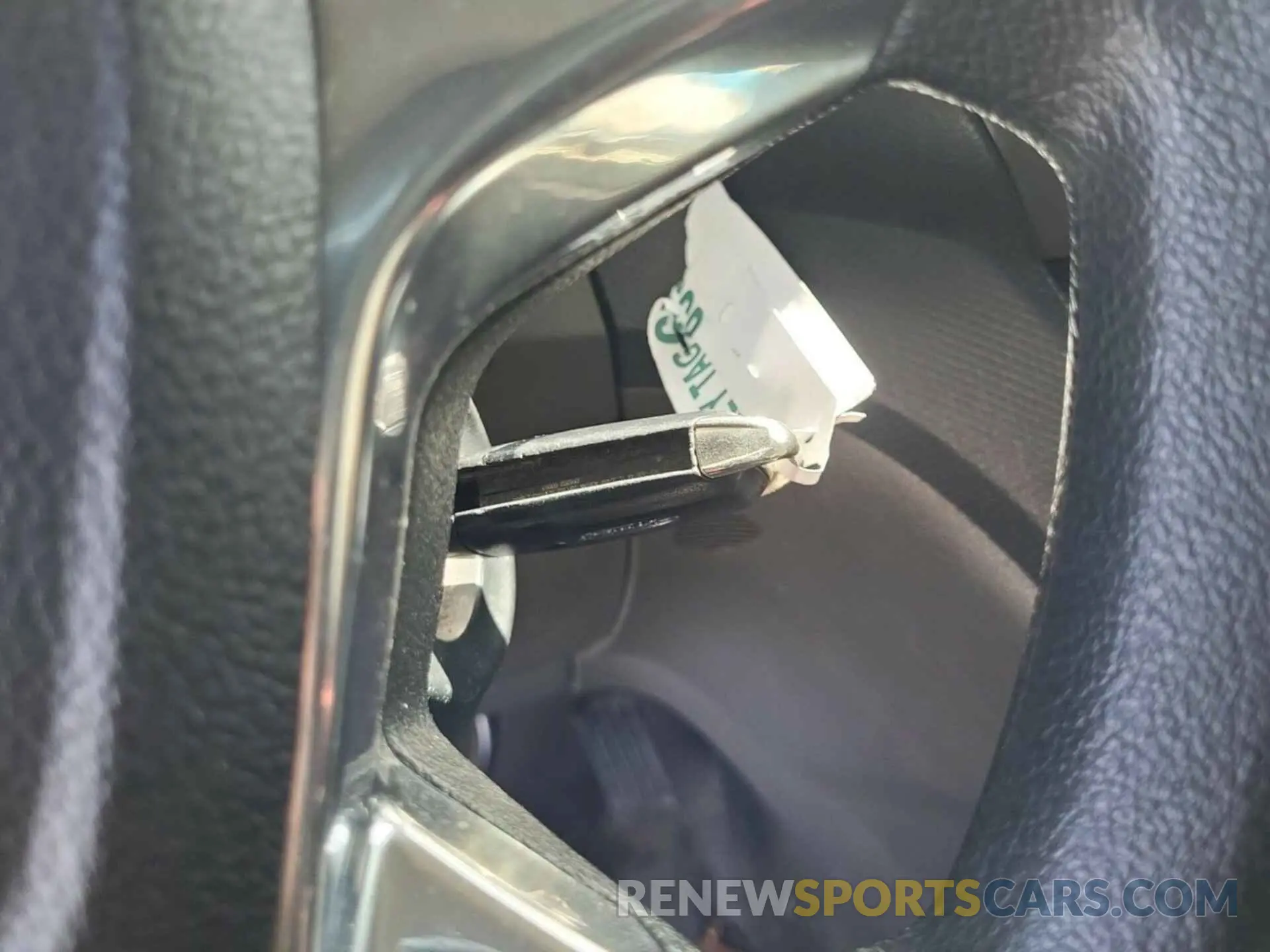 33 Photograph of a damaged car NM0LS7E20L1480725 FORD TRANSIT CONNECT 2020