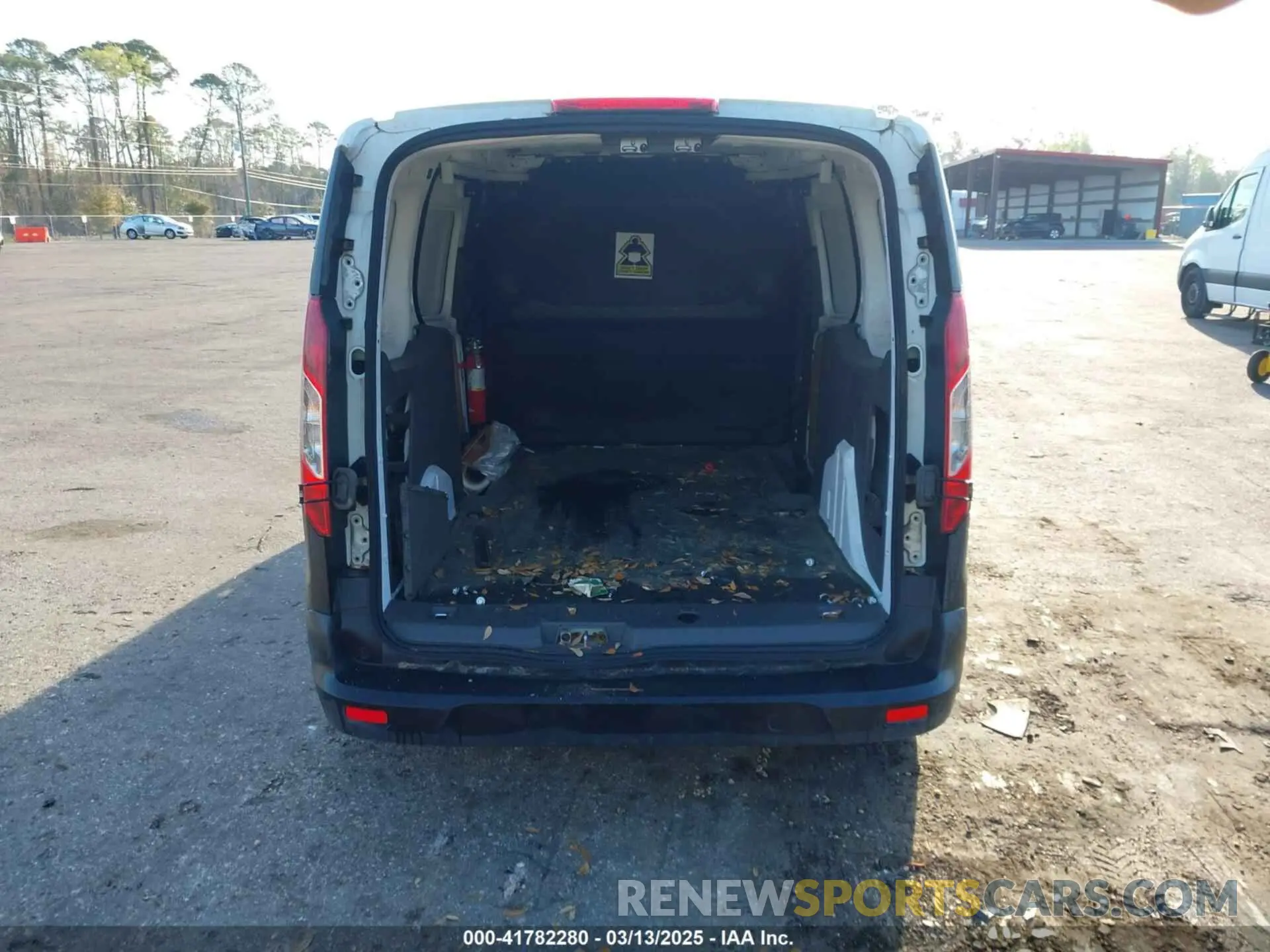 16 Photograph of a damaged car NM0LS7E21L1469734 FORD TRANSIT CONNECT 2020