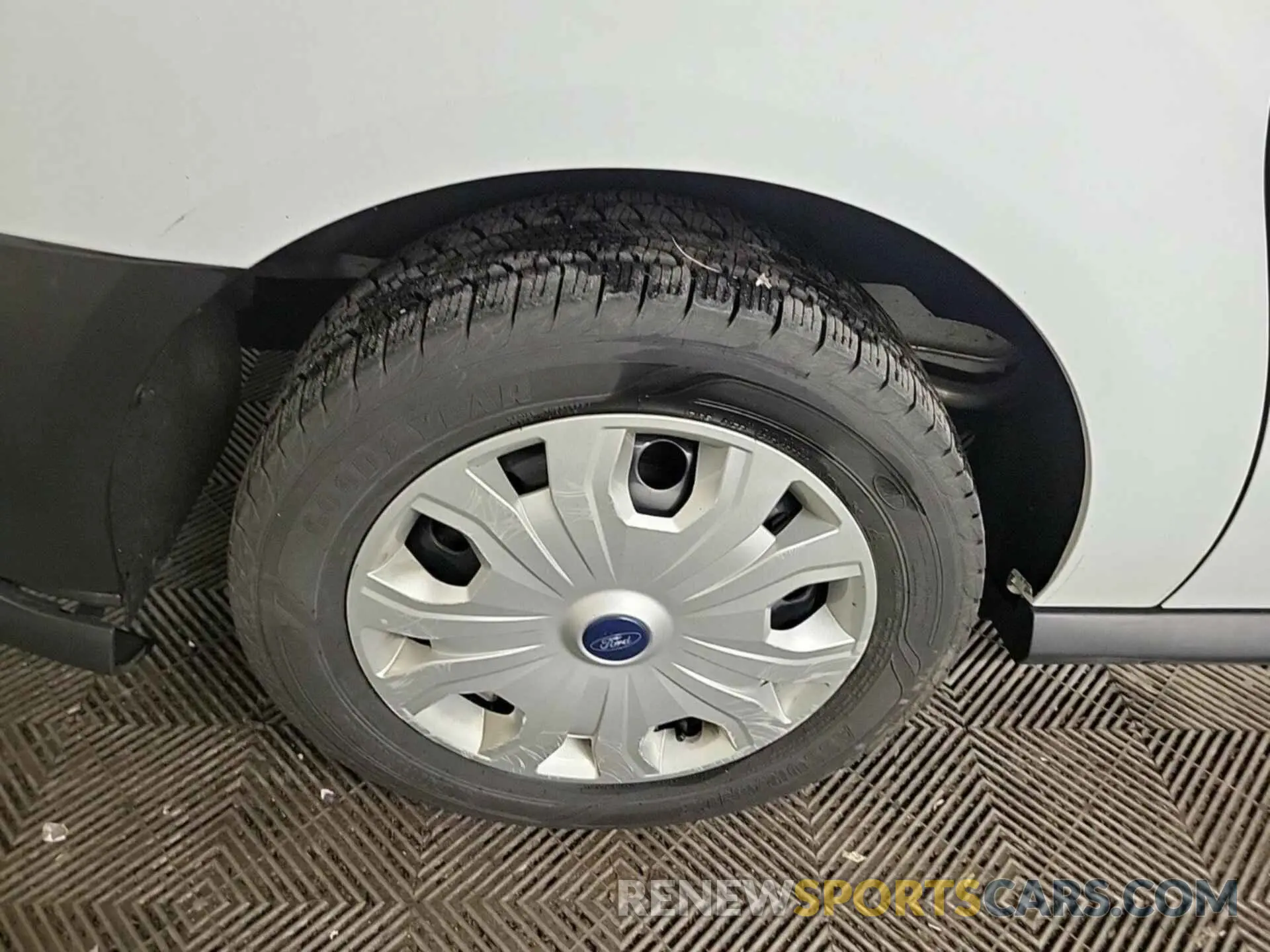 34 Photograph of a damaged car NM0LS7E21L1479681 FORD TRANSIT CONNECT 2020