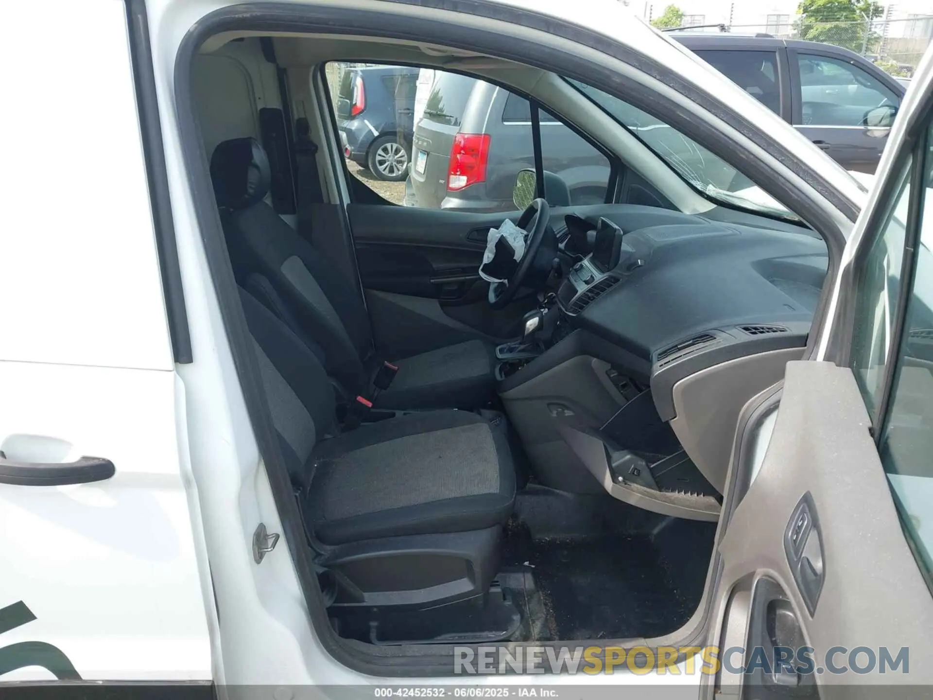 5 Фотография поврежденного автомобиля NM0LS7E22L1449797 FORD TRANSIT CONNECT 2020