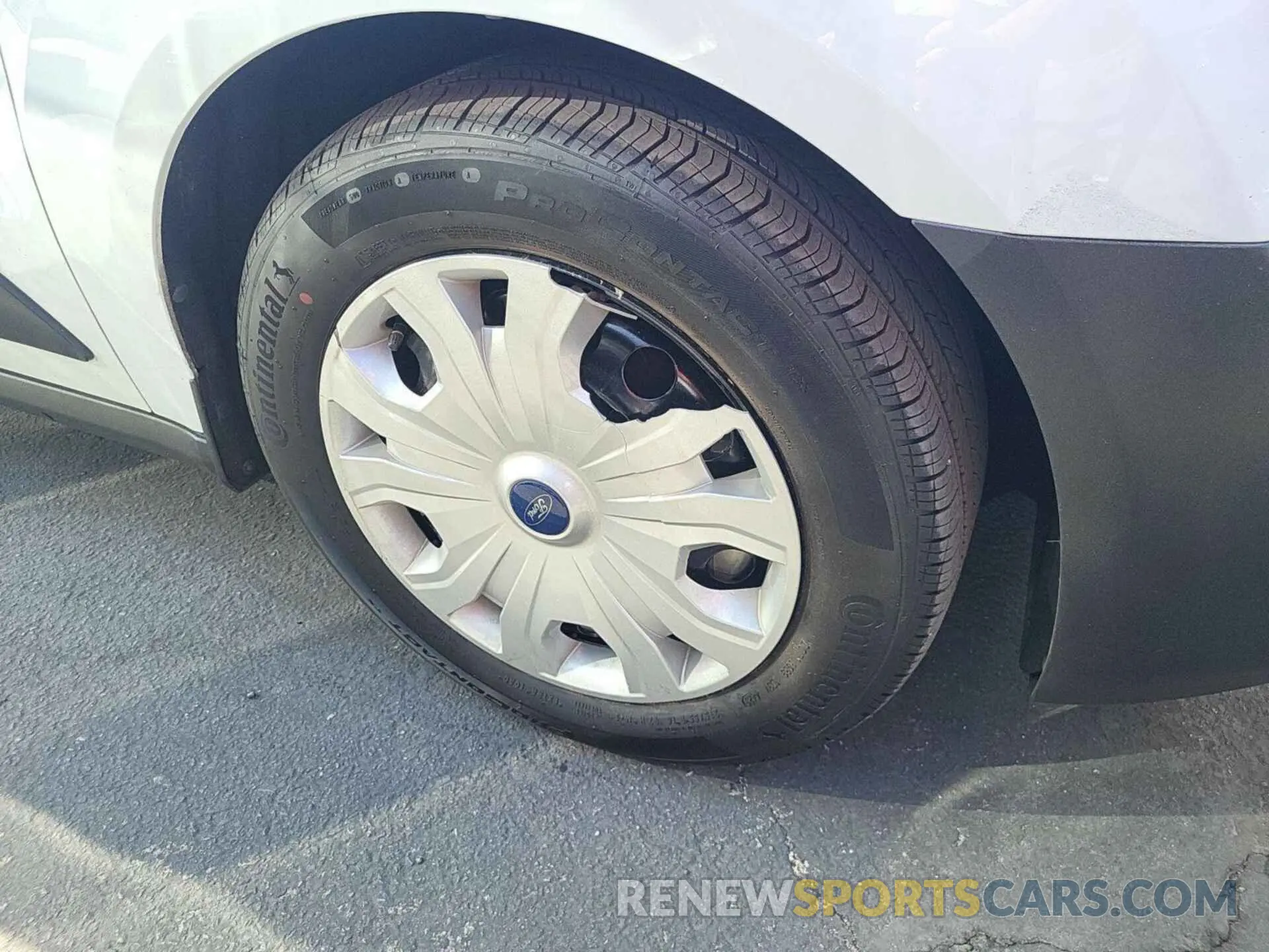 17 Photograph of a damaged car NM0LS7E2XL1480747 FORD TRANSIT CONNECT 2020