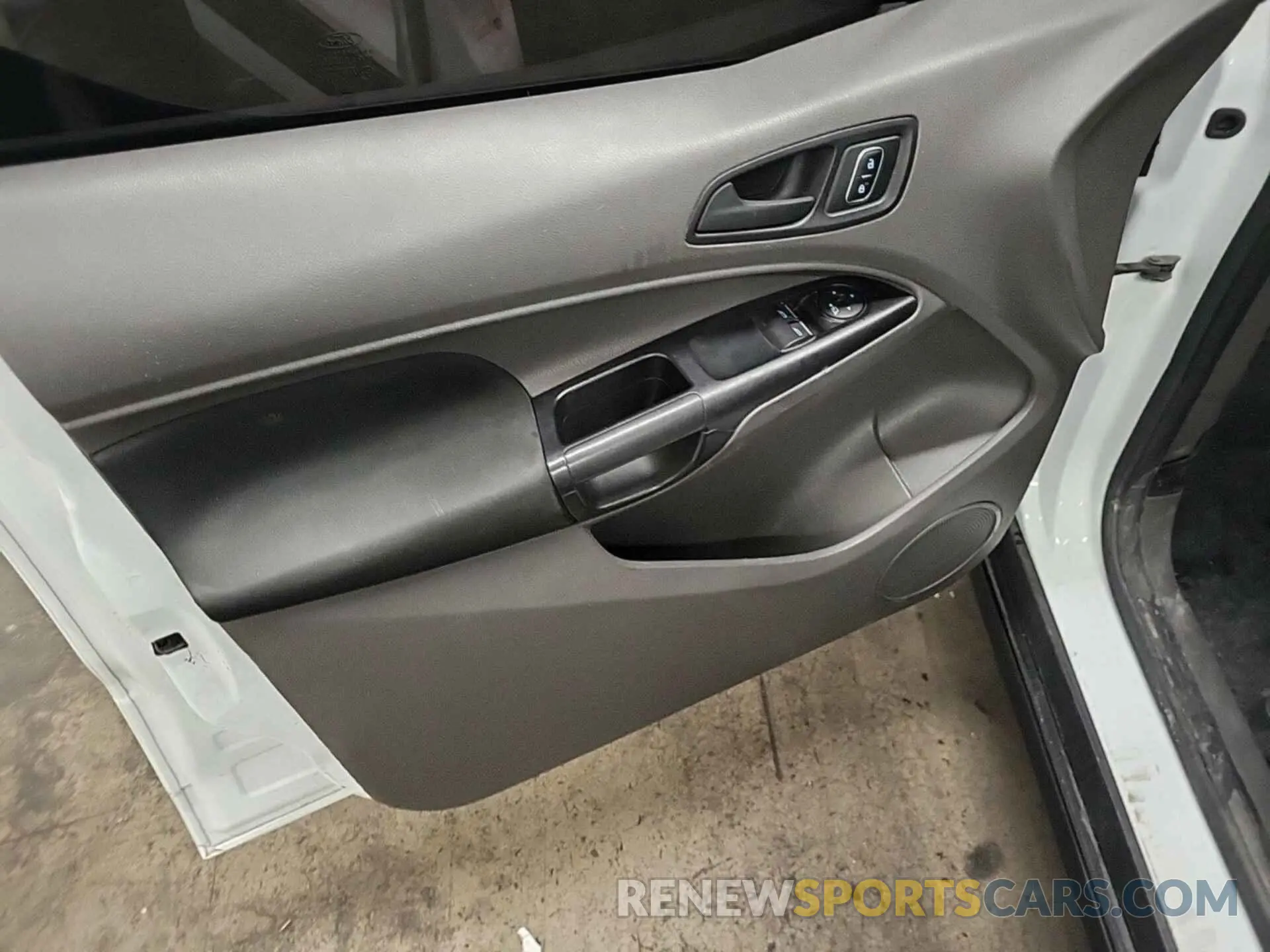 26 Photograph of a damaged car NM0LS7E2XL1480747 FORD TRANSIT CONNECT 2020