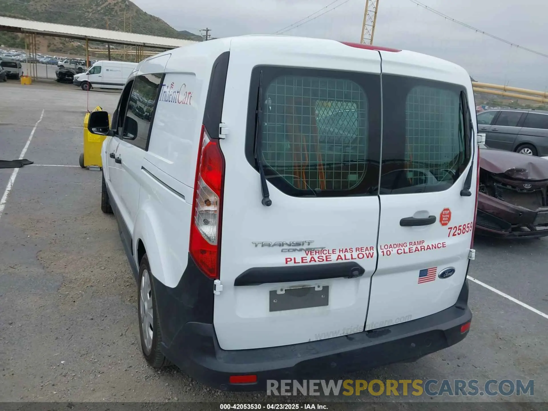 17 Photograph of a damaged car NM0LS7E72L1455577 FORD TRANSIT CONNECT 2020