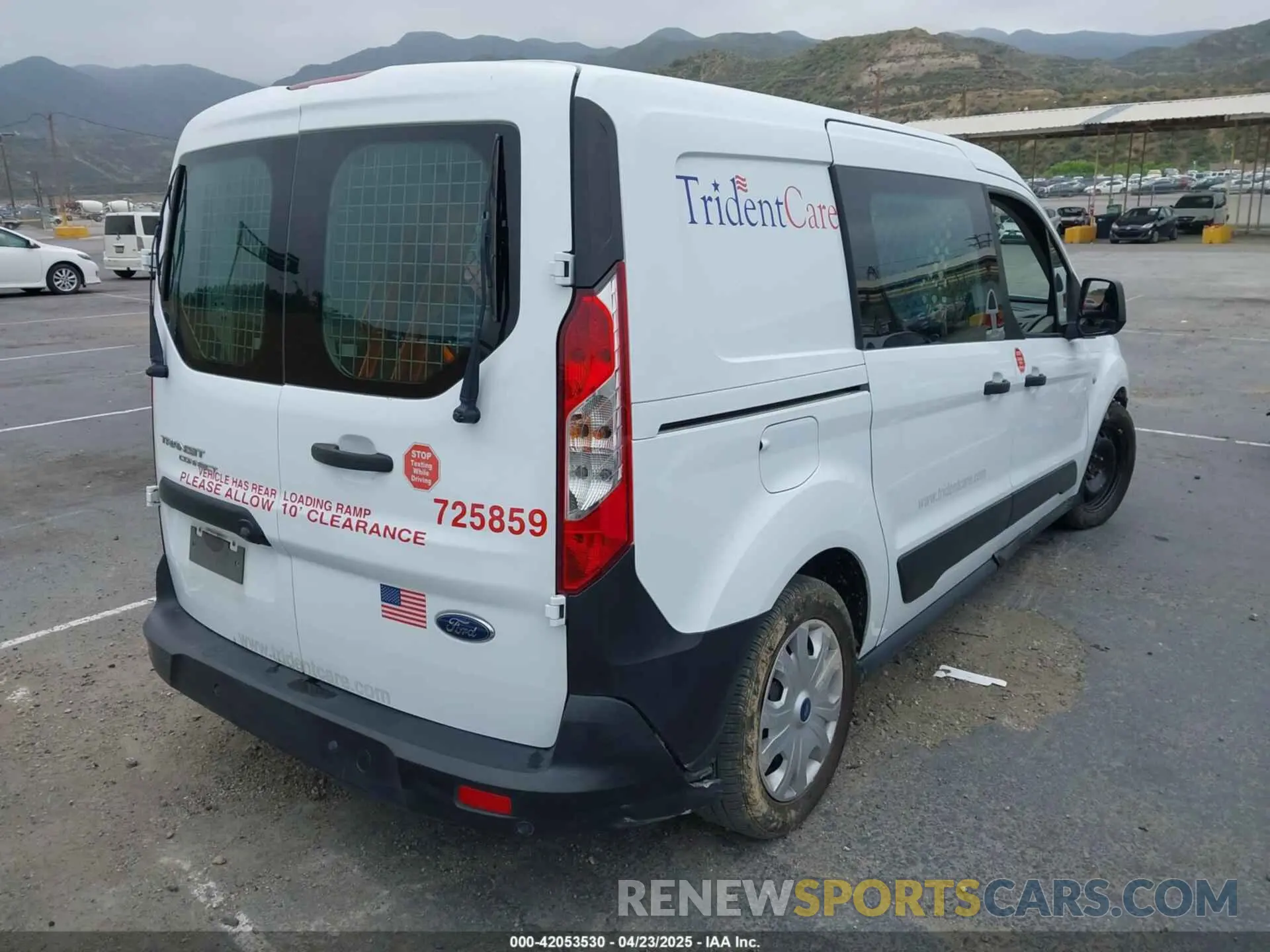 4 Photograph of a damaged car NM0LS7E72L1455577 FORD TRANSIT CONNECT 2020