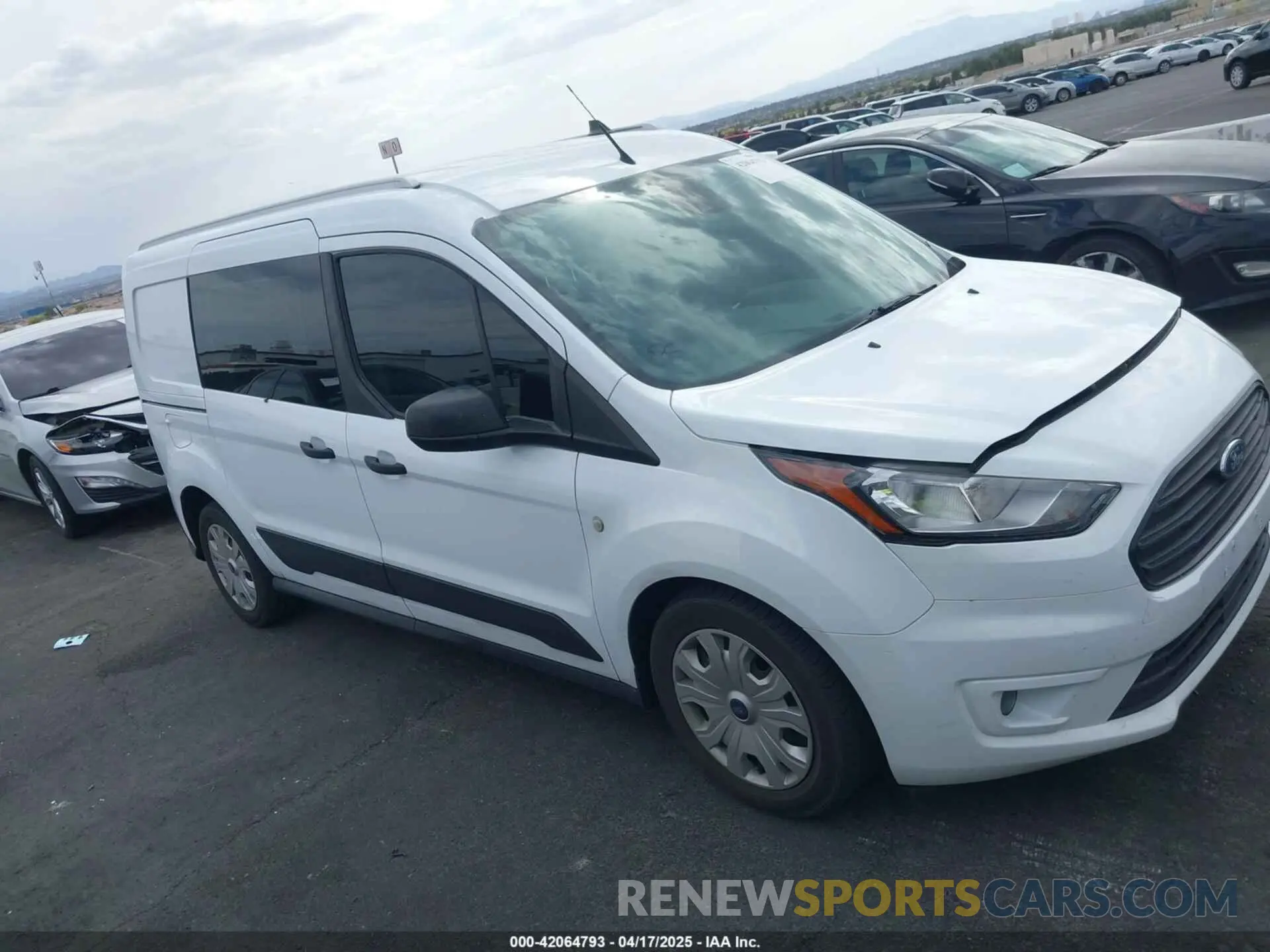13 Фотография поврежденного автомобиля NM0LS7F24L1481133 FORD TRANSIT CONNECT 2020