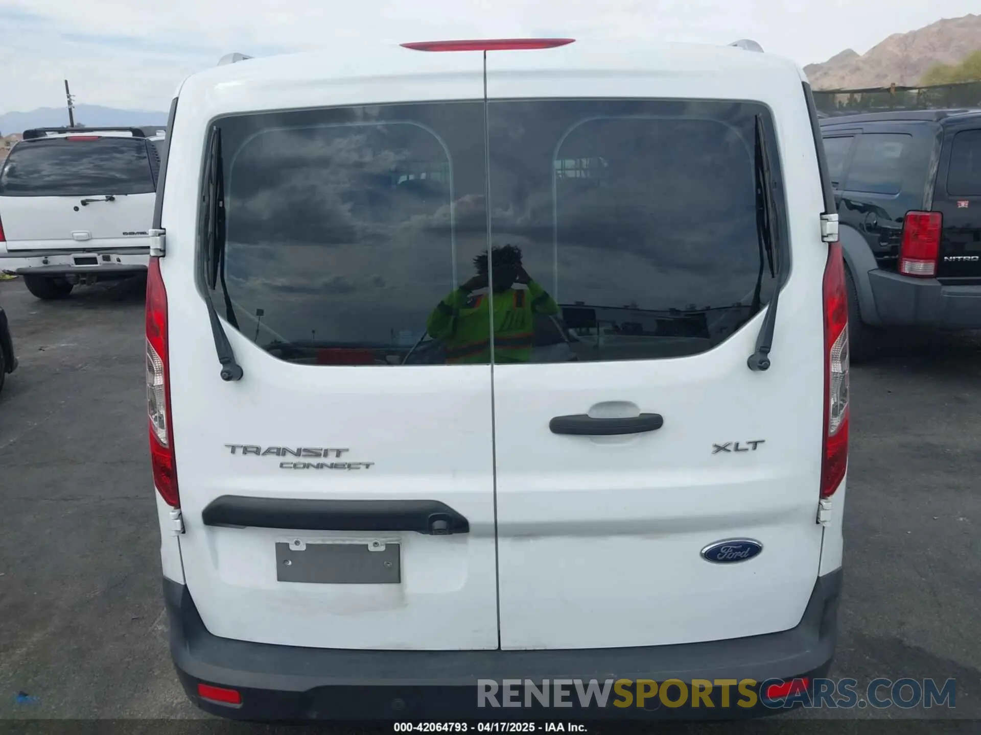 16 Фотография поврежденного автомобиля NM0LS7F24L1481133 FORD TRANSIT CONNECT 2020