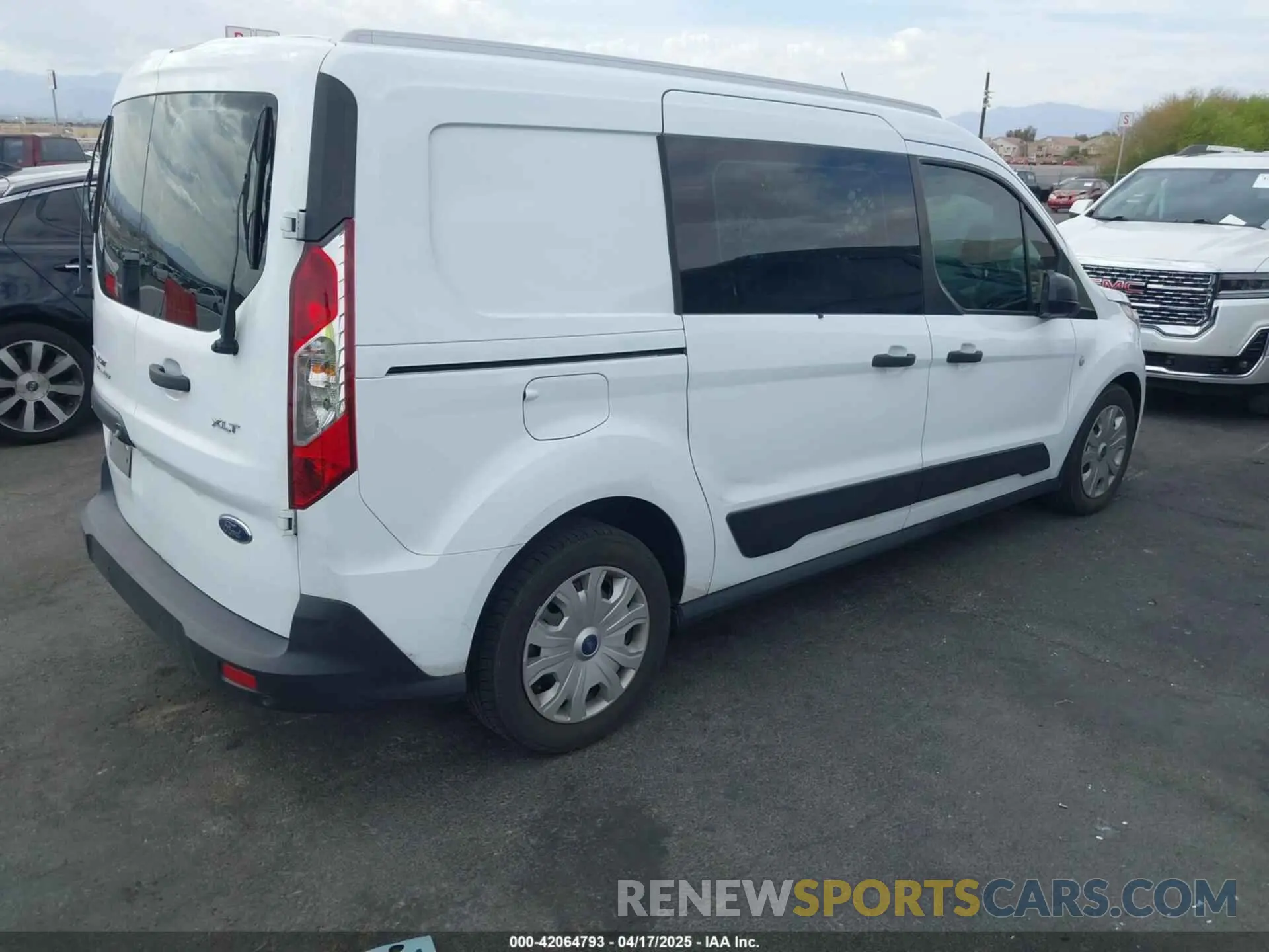 4 Фотография поврежденного автомобиля NM0LS7F24L1481133 FORD TRANSIT CONNECT 2020