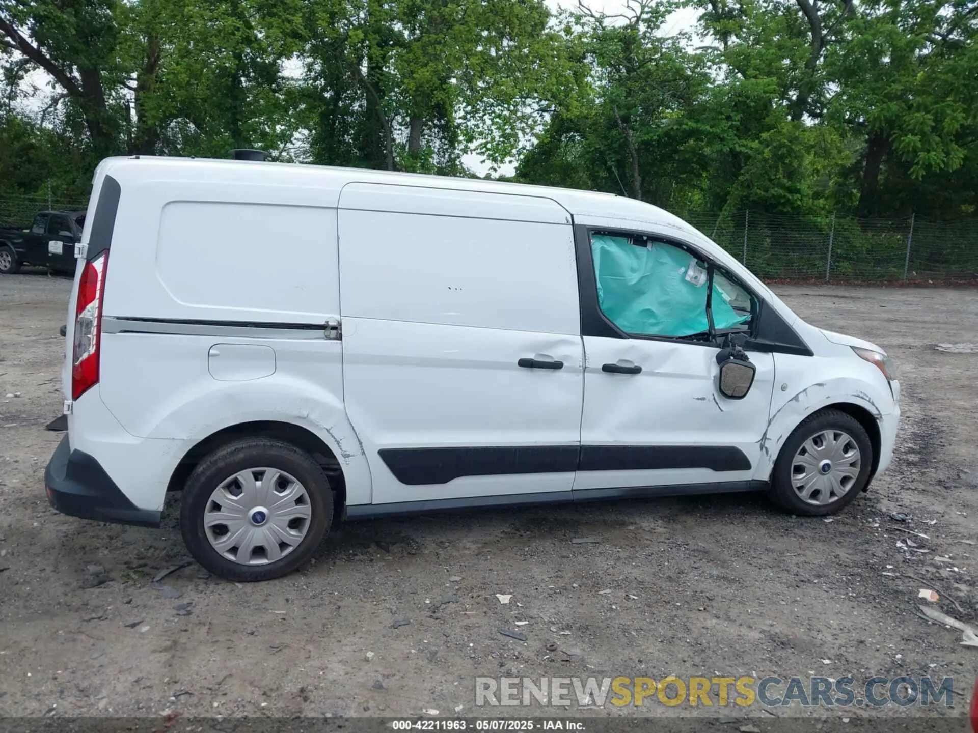 13 Фотография поврежденного автомобиля NM0LS7F72L1444951 FORD TRANSIT CONNECT 2020