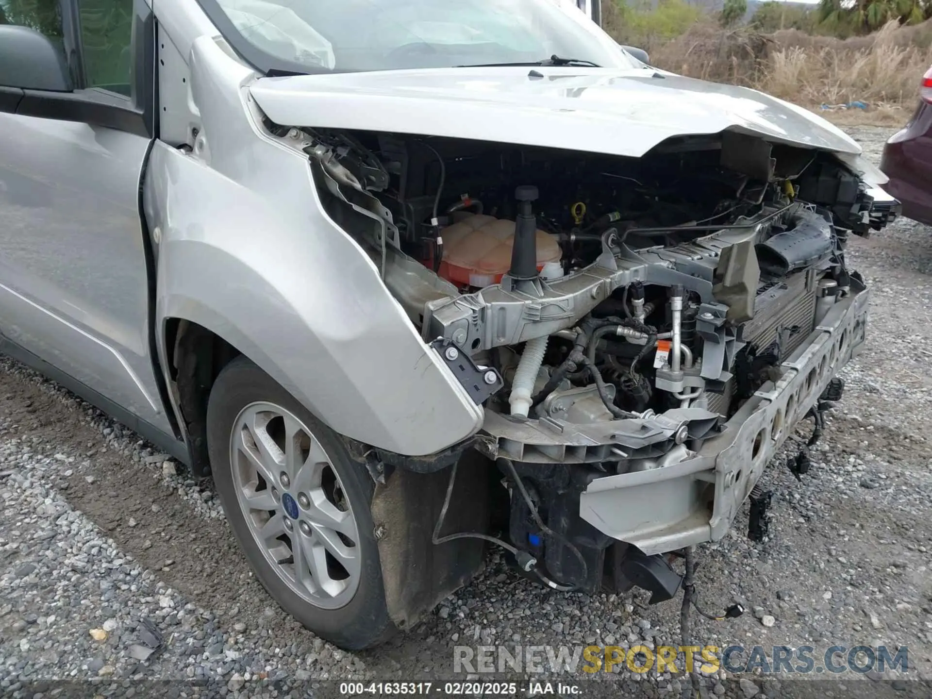 17 Photograph of a damaged car NM0GE9F21M1504485 FORD TRANSIT CONNECT 2021