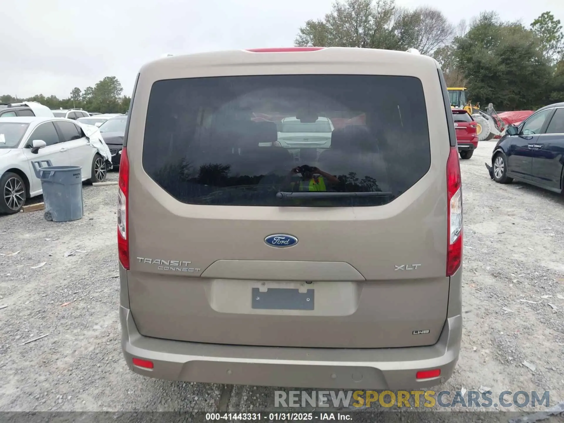 17 Фотография поврежденного автомобиля NM0GE9F22M1483551 FORD TRANSIT CONNECT 2021