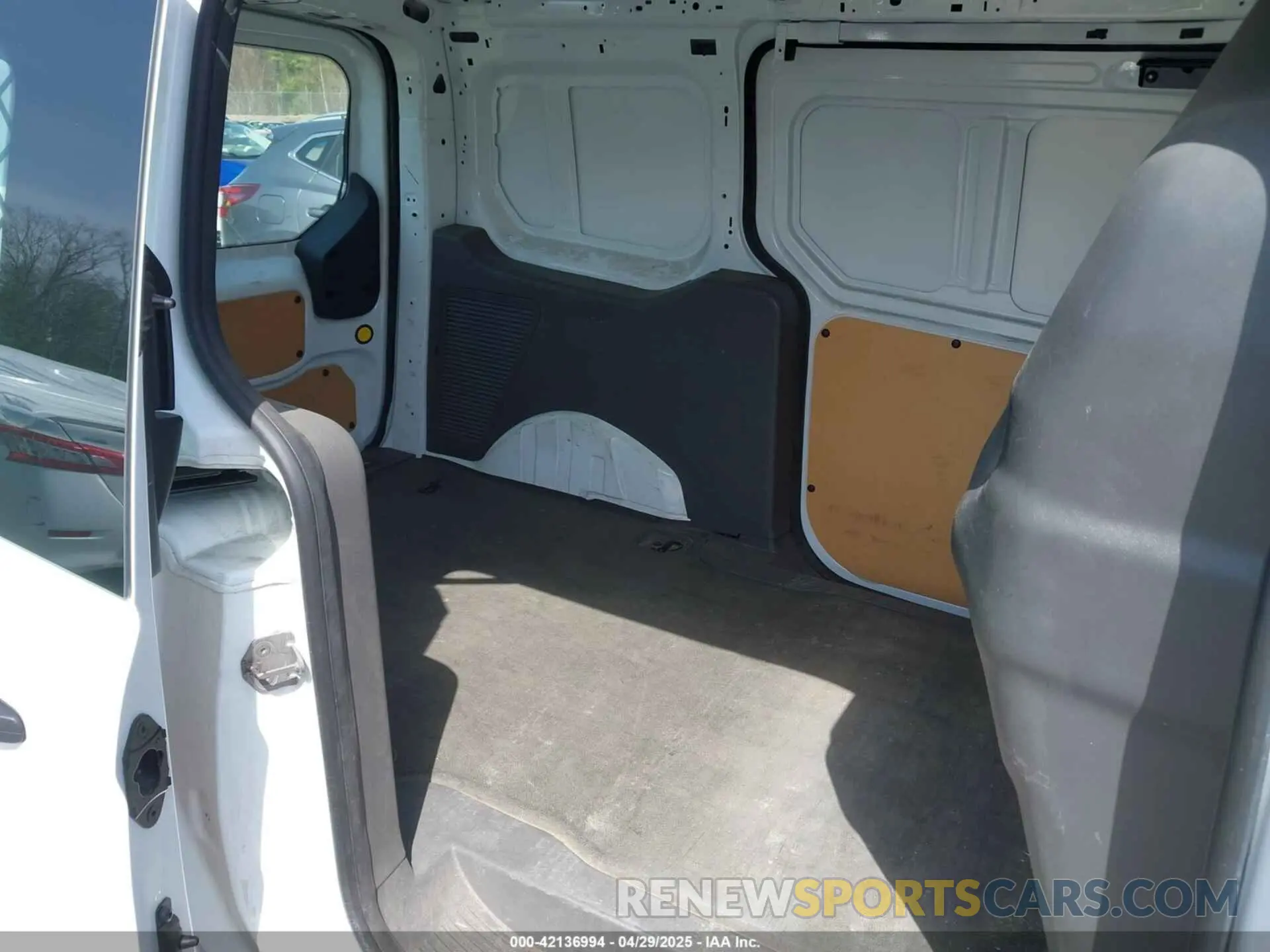 8 Фотография поврежденного автомобиля NM0LS7E28M1503959 FORD TRANSIT CONNECT 2021