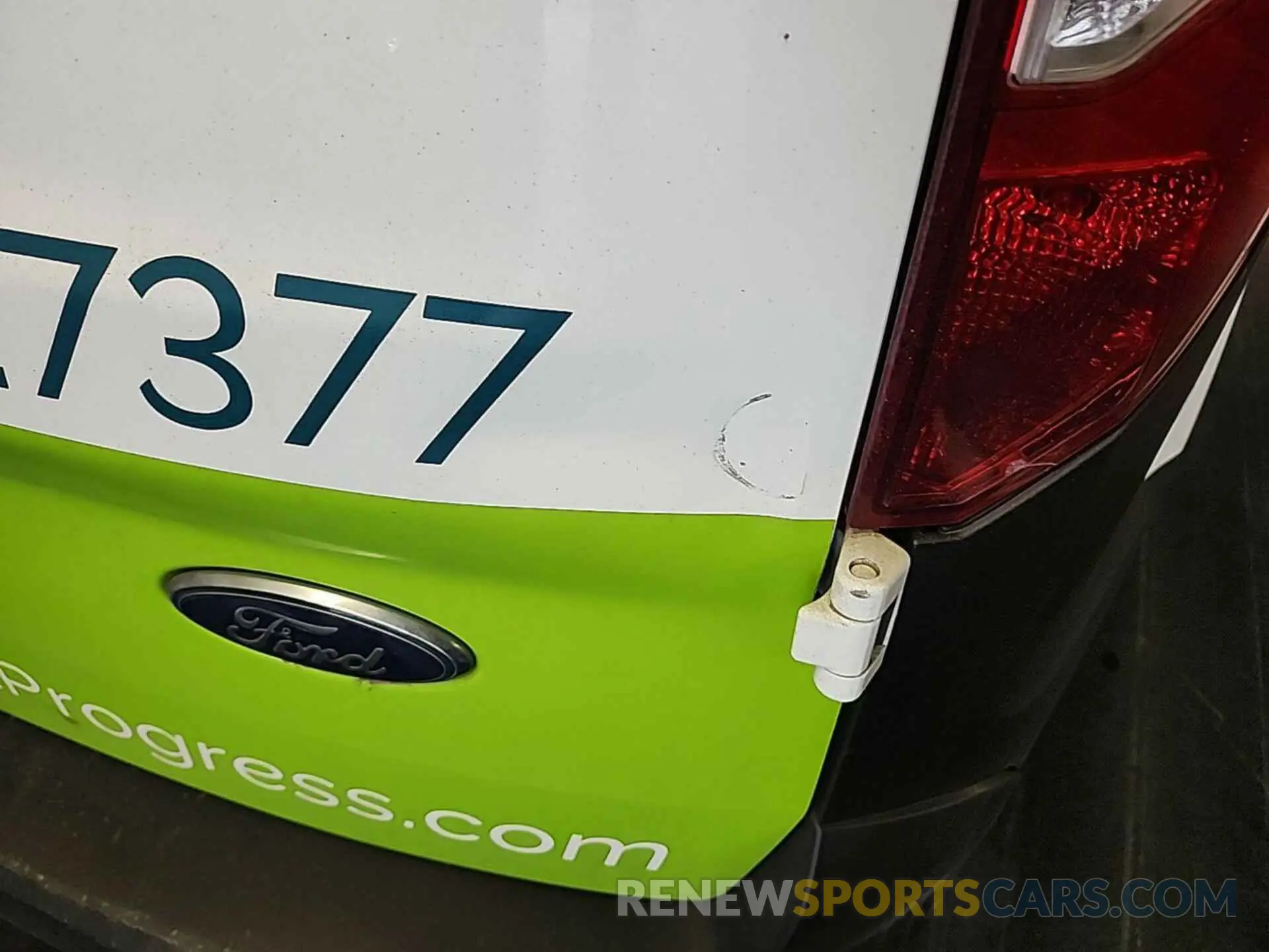 34 Photograph of a damaged car NM0LS7E29M1496875 FORD TRANSIT CONNECT 2021