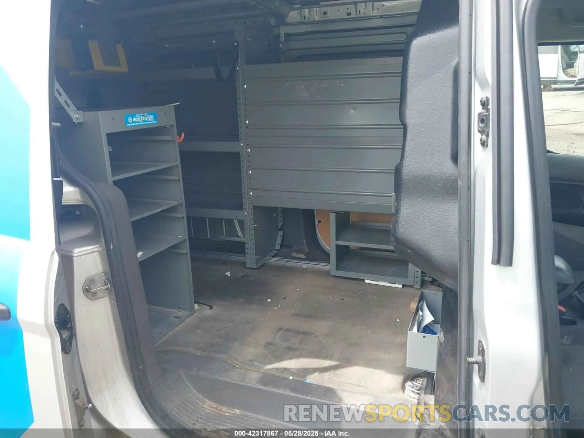 8 Фотография поврежденного автомобиля NM0LS7F26M1502372 FORD TRANSIT CONNECT 2021