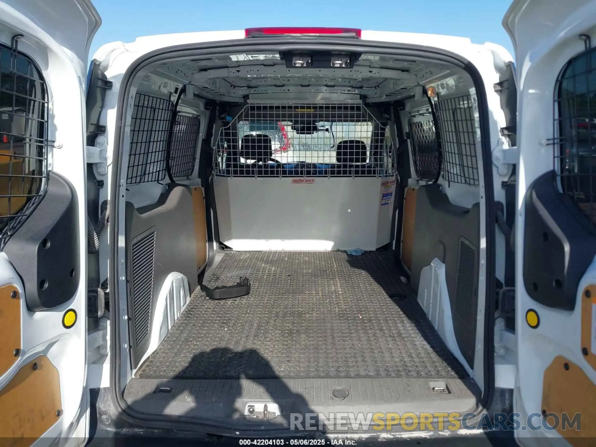 8 Photograph of a damaged car NM0LS7F29M1490508 FORD TRANSIT CONNECT 2021