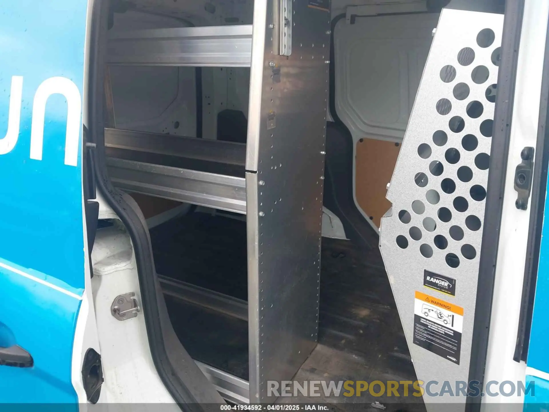 8 Фотография поврежденного автомобиля NM0LS6S23N1524833 FORD TRANSIT CONNECT 2022