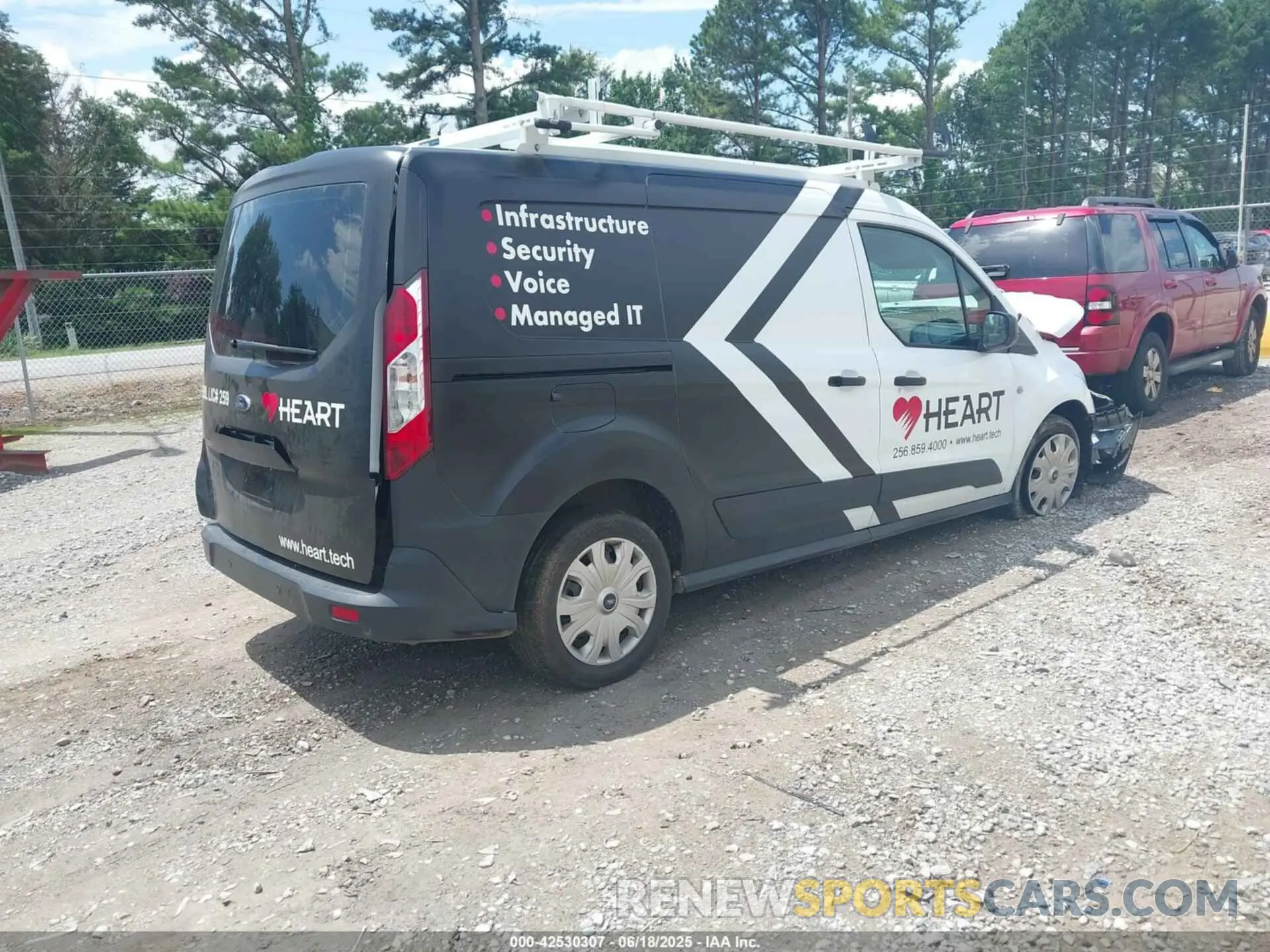 4 Photograph of a damaged car NM0LE7S27P1569645 FORD TRANSIT CONNECT 2023