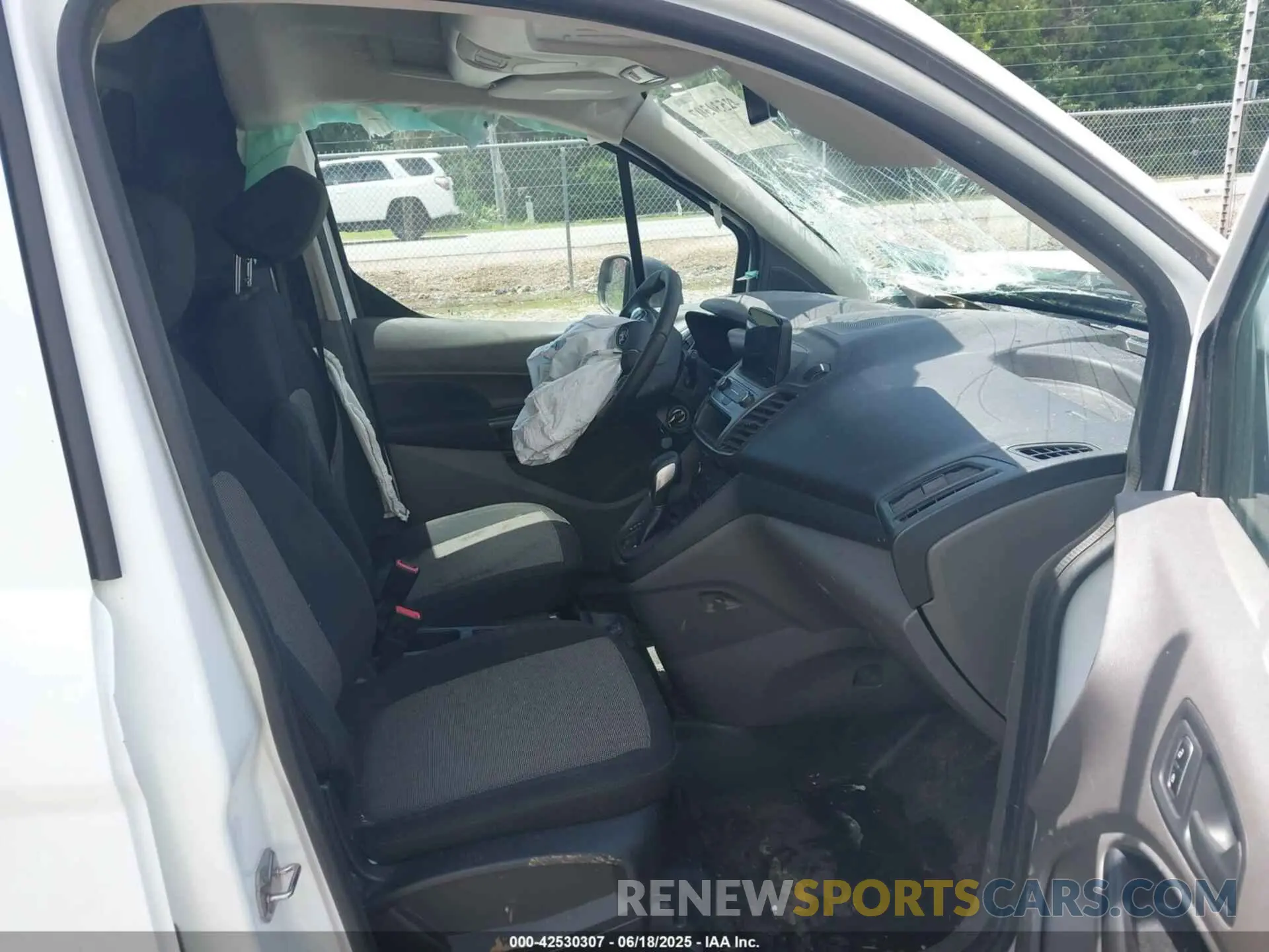 5 Photograph of a damaged car NM0LE7S27P1569645 FORD TRANSIT CONNECT 2023