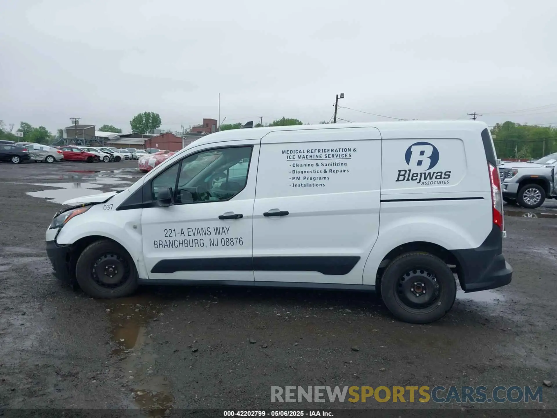 14 Photograph of a damaged car NM0LS7S26P1565868 FORD TRANSIT CONNECT 2023