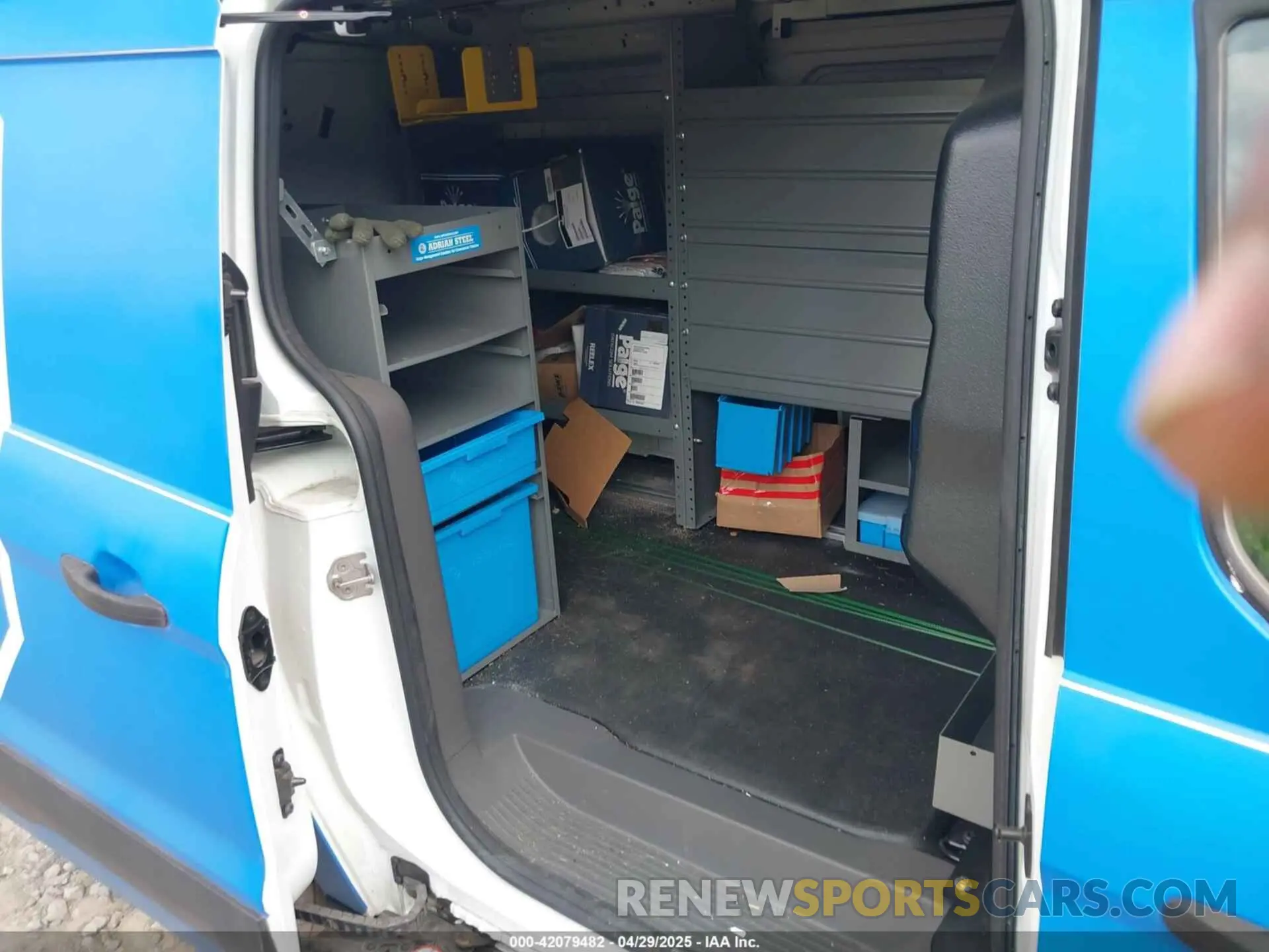 8 Photograph of a damaged car NM0LS7T24P1558982 FORD TRANSIT CONNECT 2023