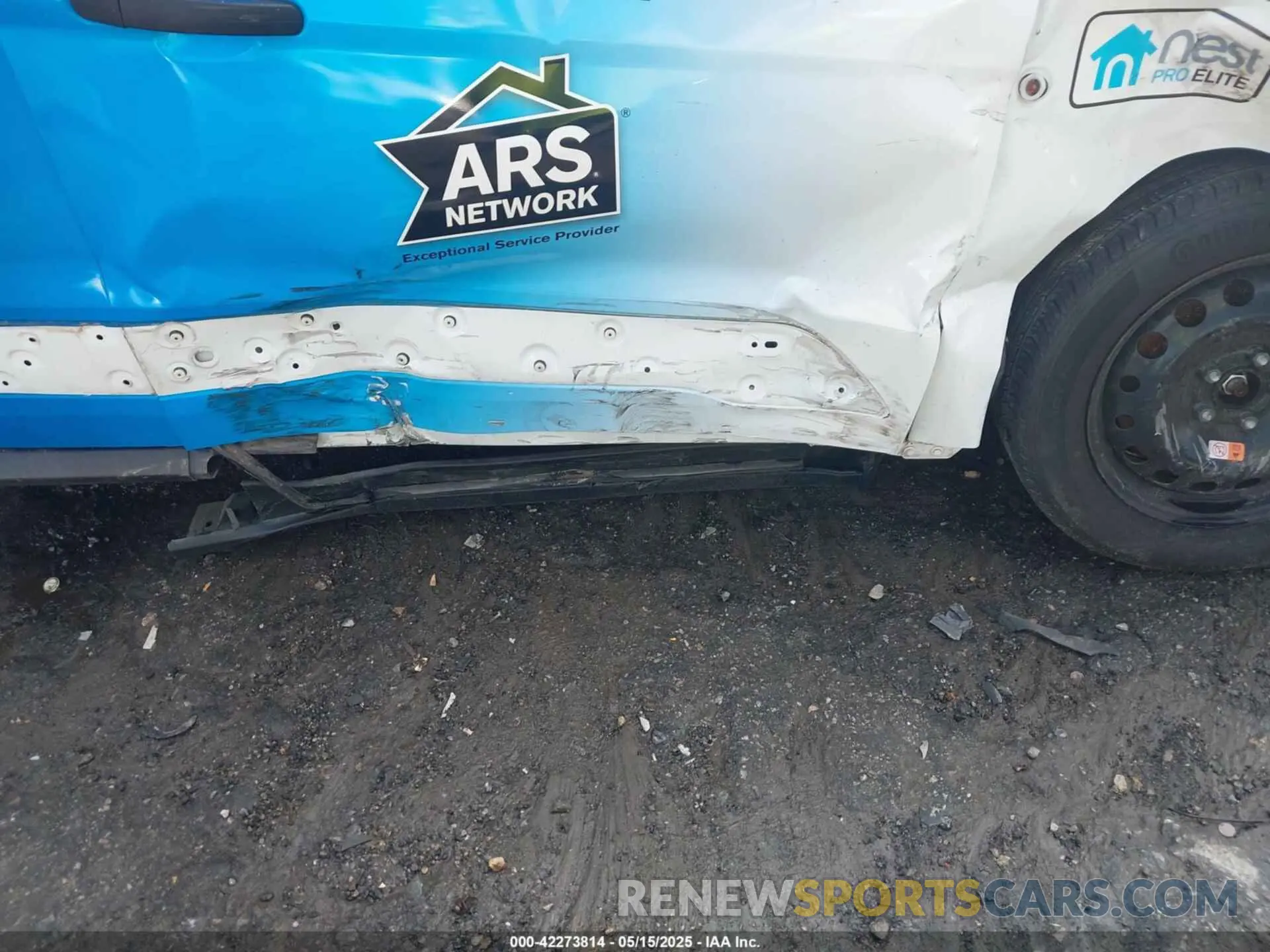 17 Фотография поврежденного автомобиля NM0LS7T28P1550285 FORD TRANSIT CONNECT 2023