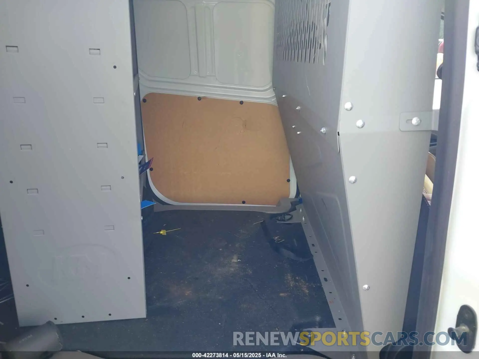 8 Фотография поврежденного автомобиля NM0LS7T28P1550285 FORD TRANSIT CONNECT 2023
