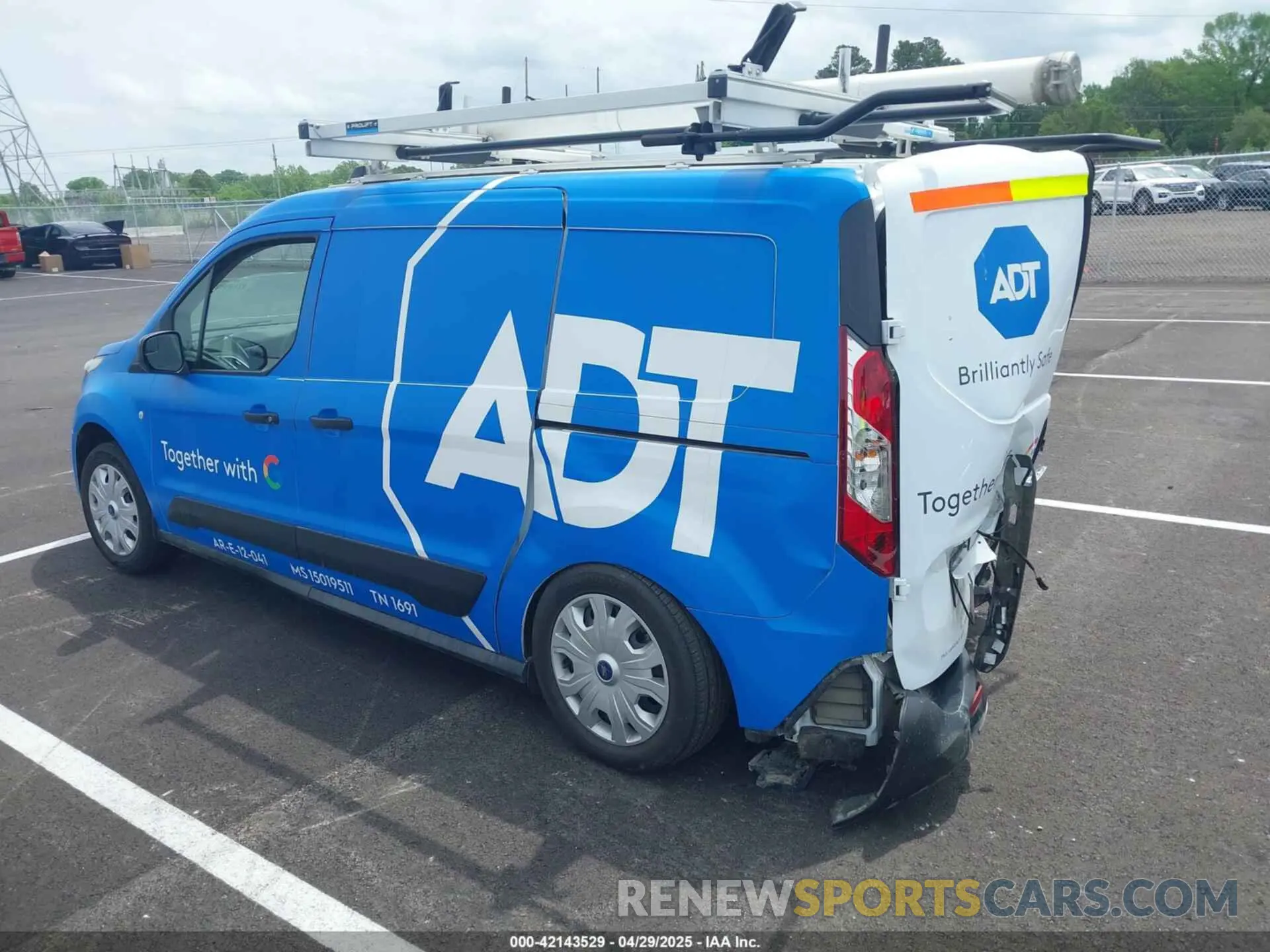 14 Photograph of a damaged car NM0LS7T28P1558919 FORD TRANSIT CONNECT 2023