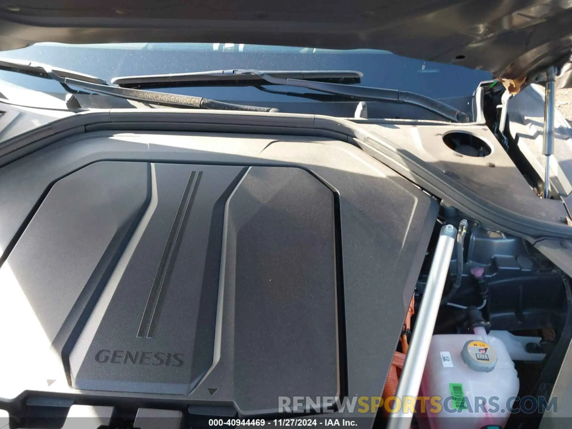 17 Фотография поврежденного автомобиля 5NMMCET10RH003701 GENESIS ELECTRIFIED GV70 2024