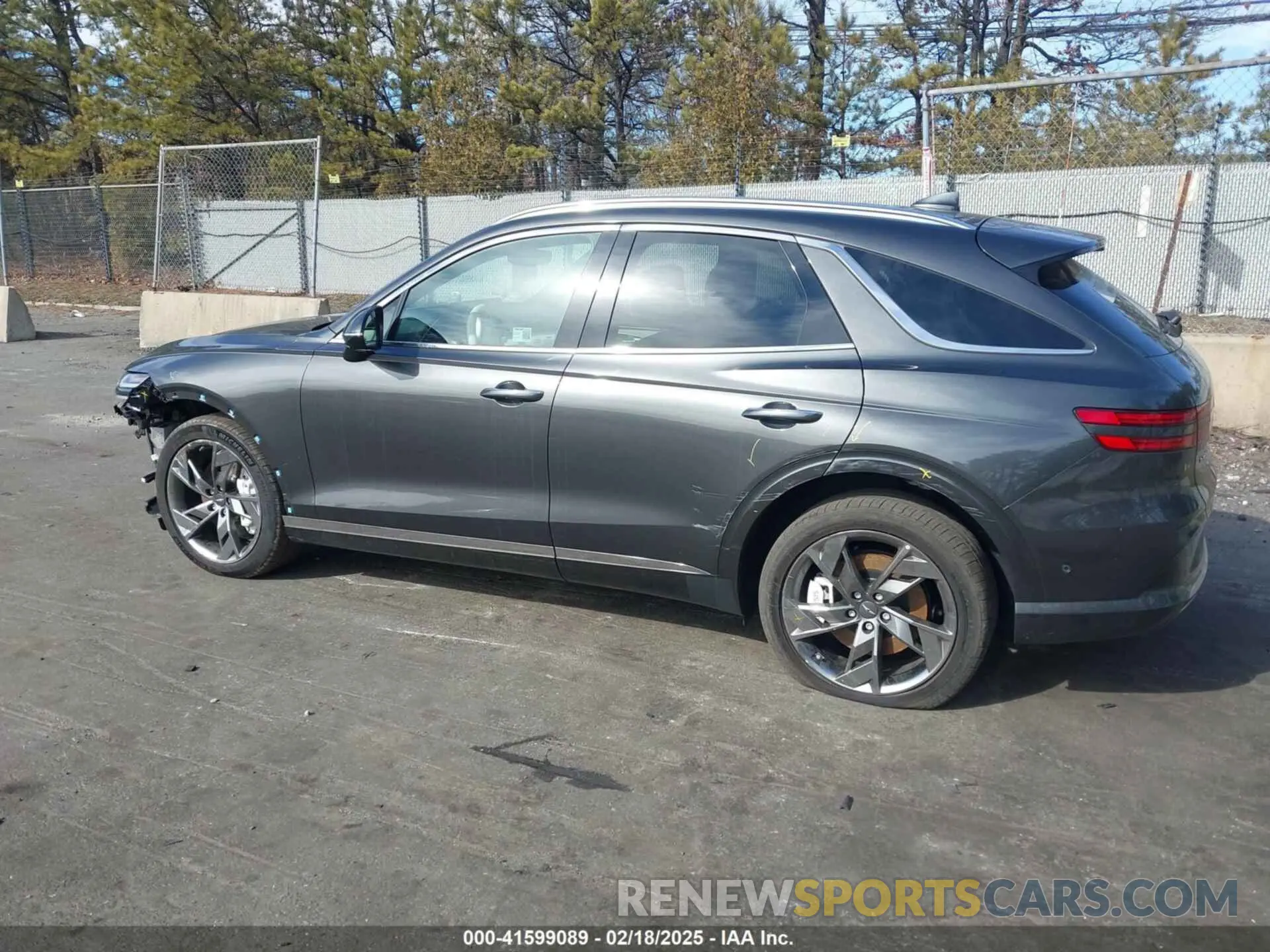 14 Фотография поврежденного автомобиля 5NMMCET10SH004000 GENESIS ELECTRIFIED GV70 2025